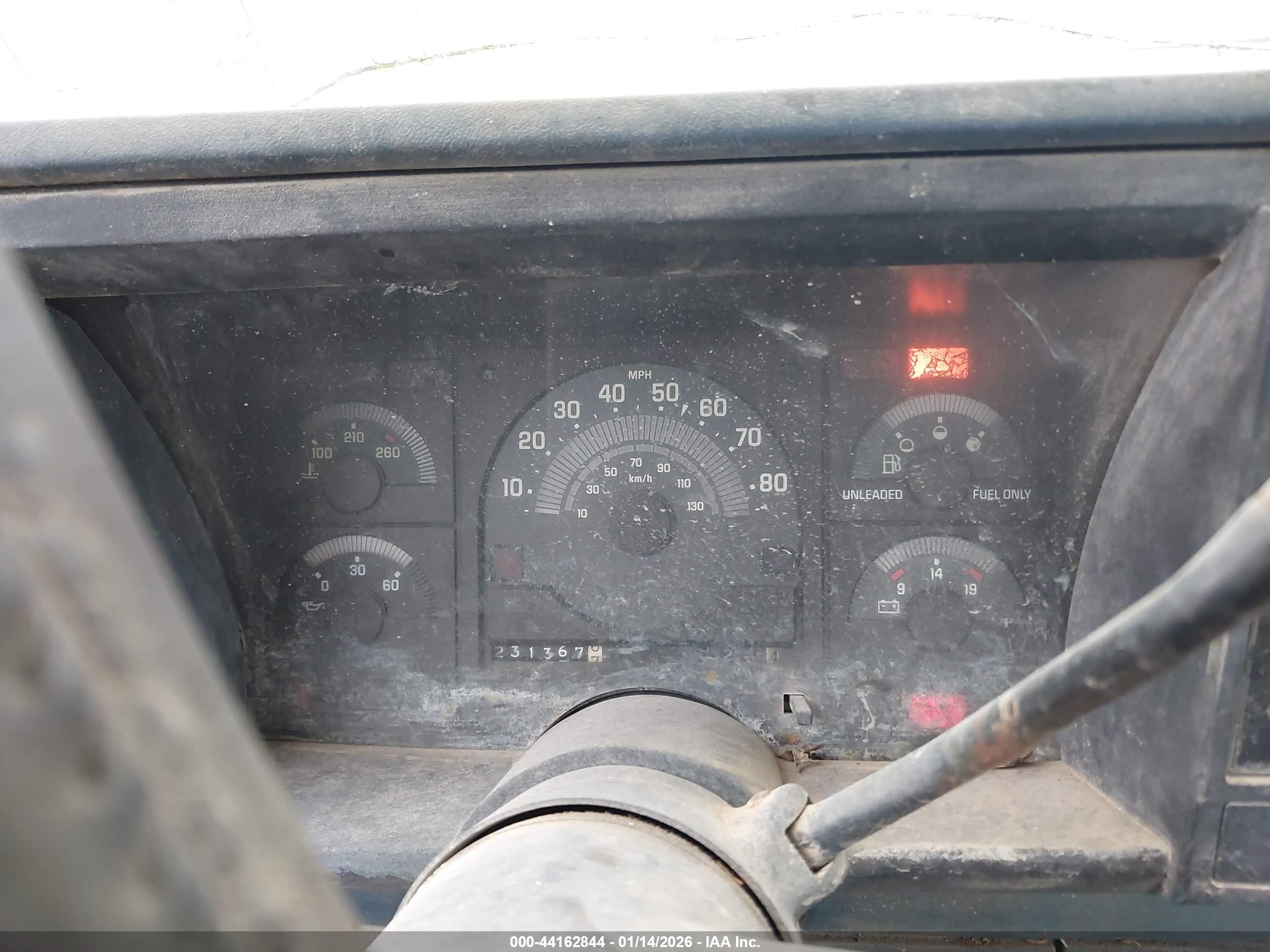 GMC GMT-400 image 7
