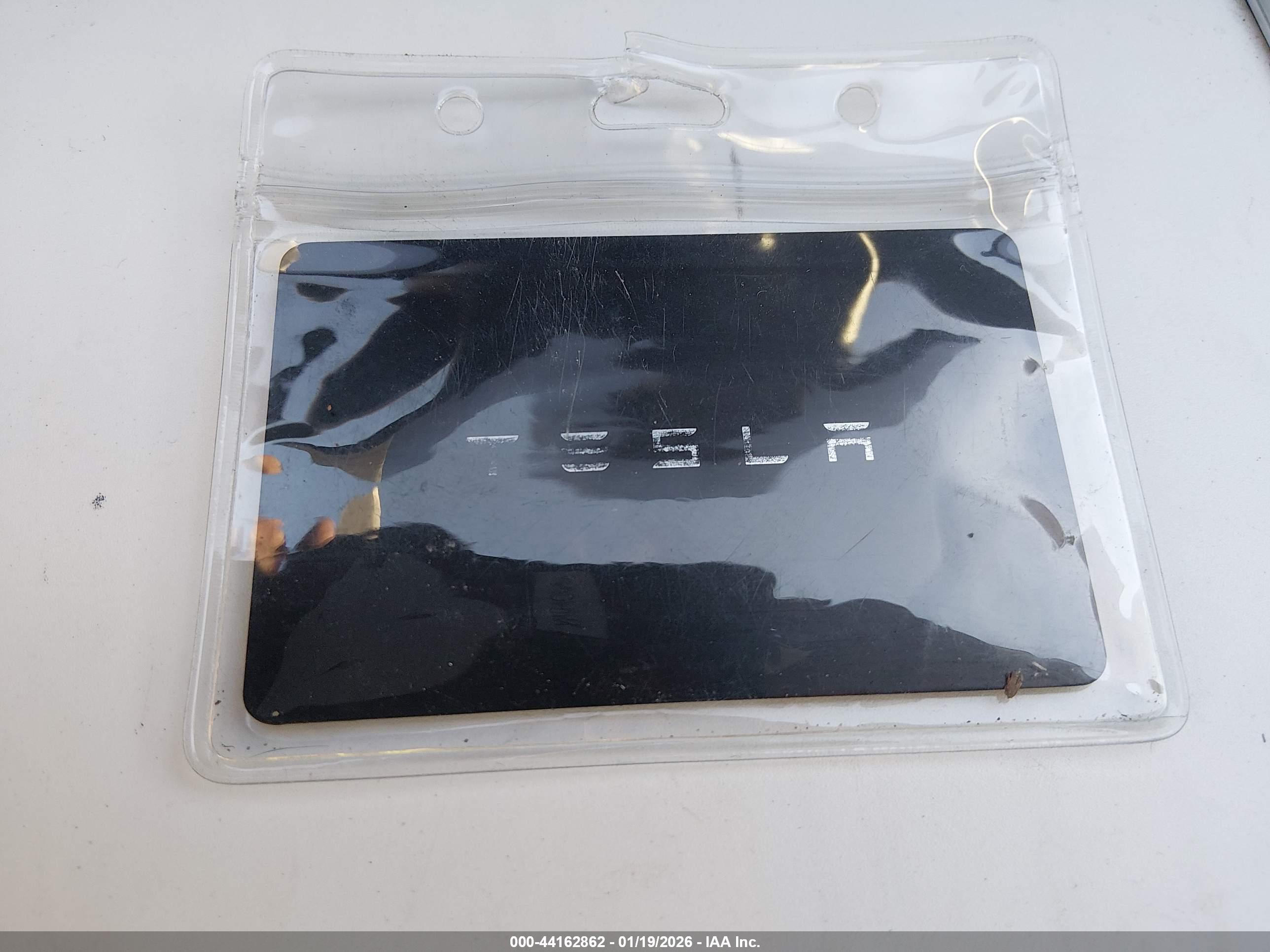 TESLA MODEL image 11