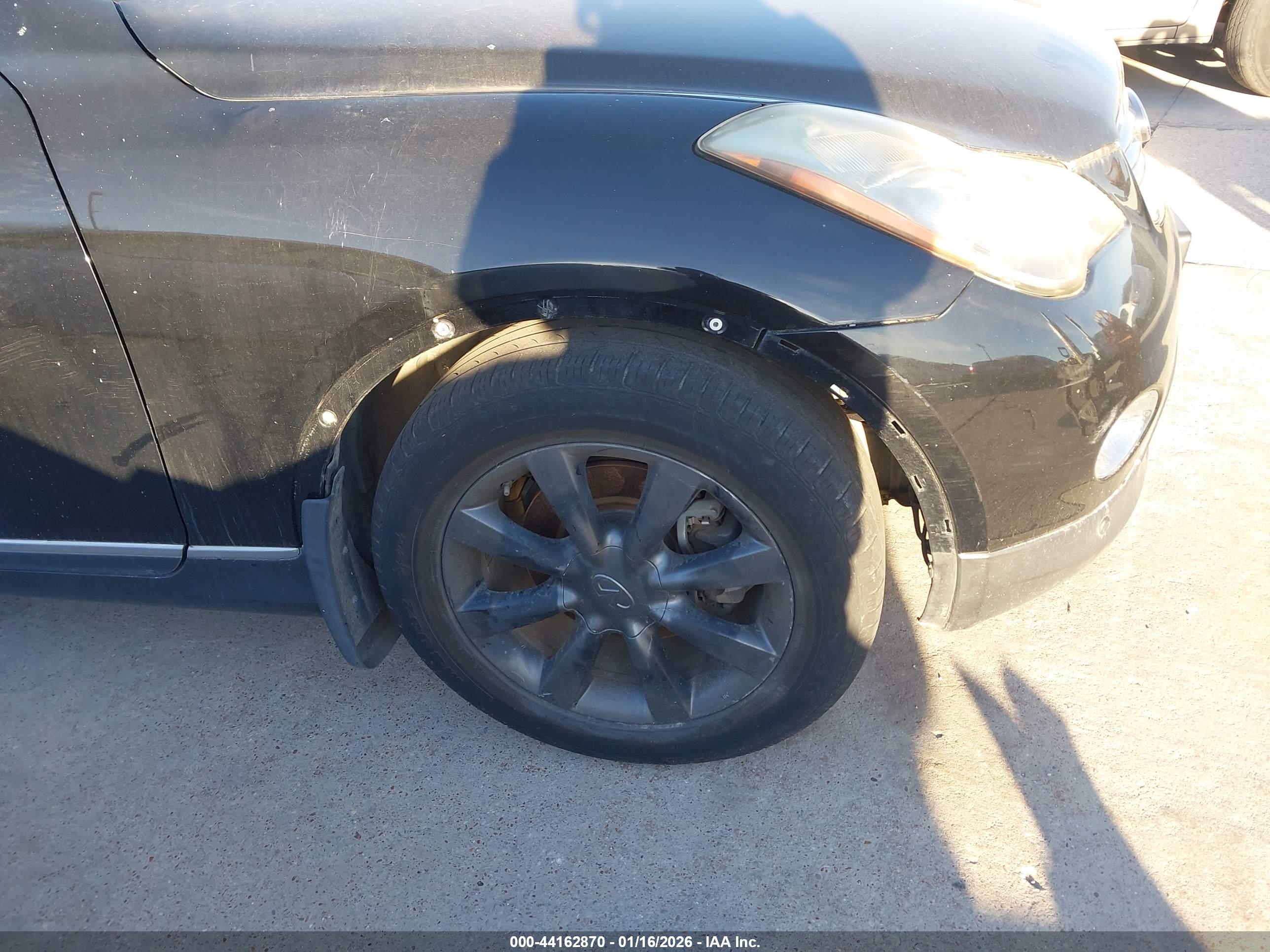 INFINITI EX35 image 6