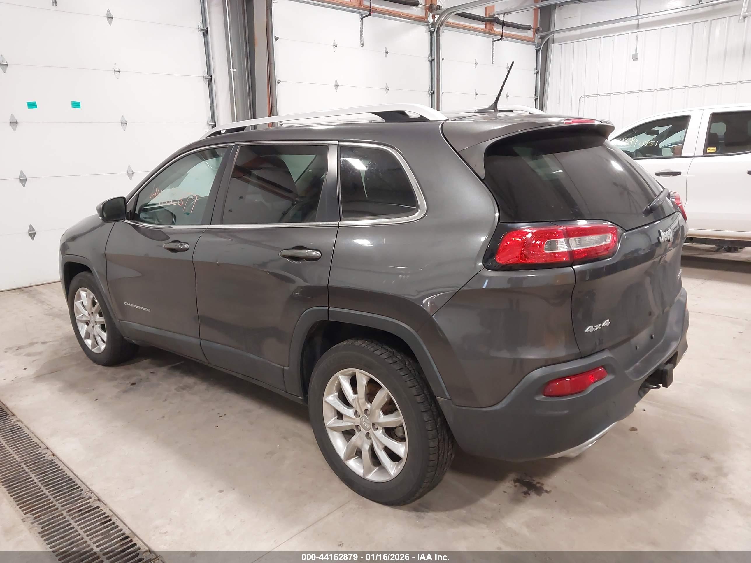 JEEP CHEROKEE image 3
