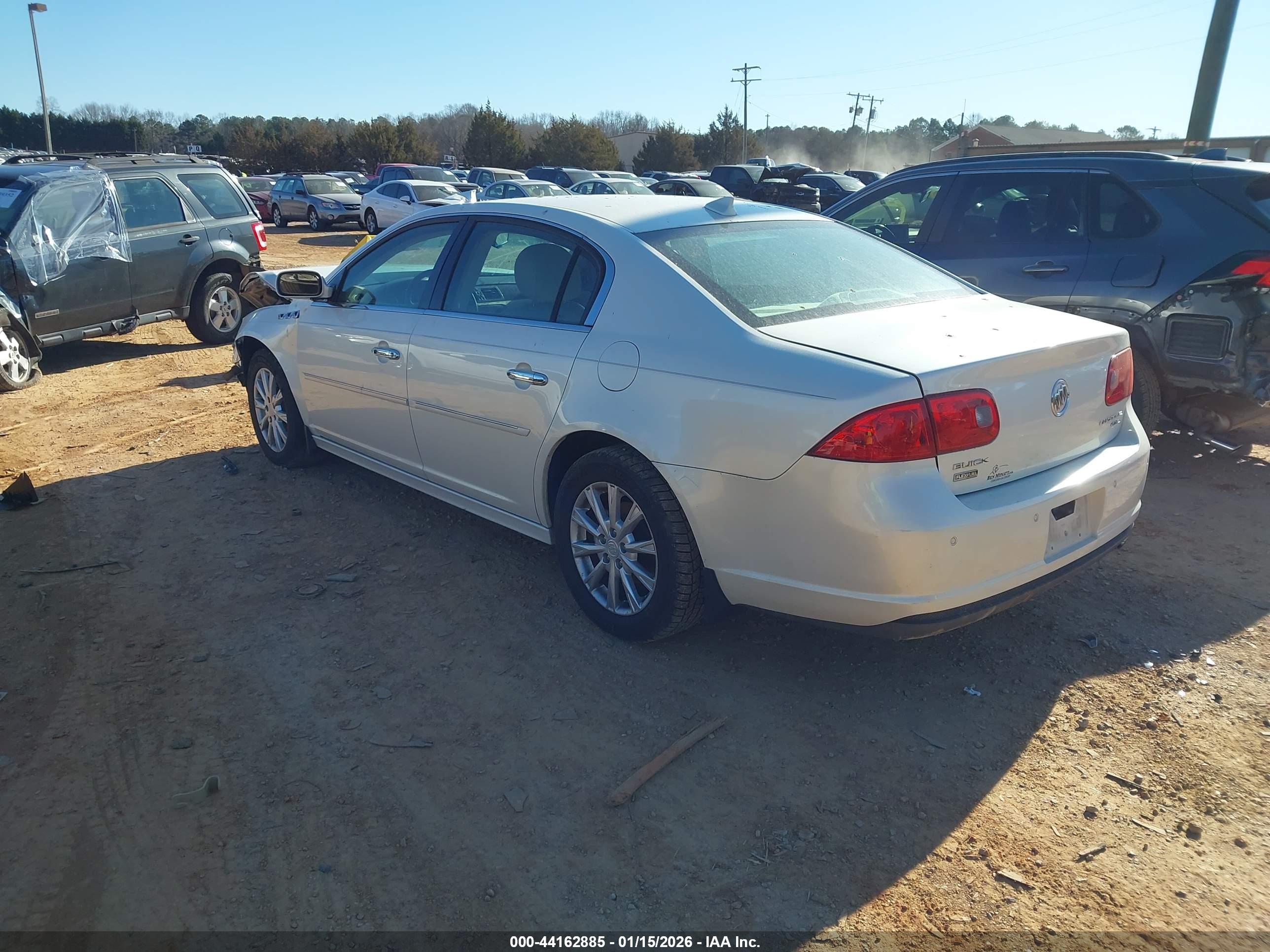 BUICK LUCERNE image 3