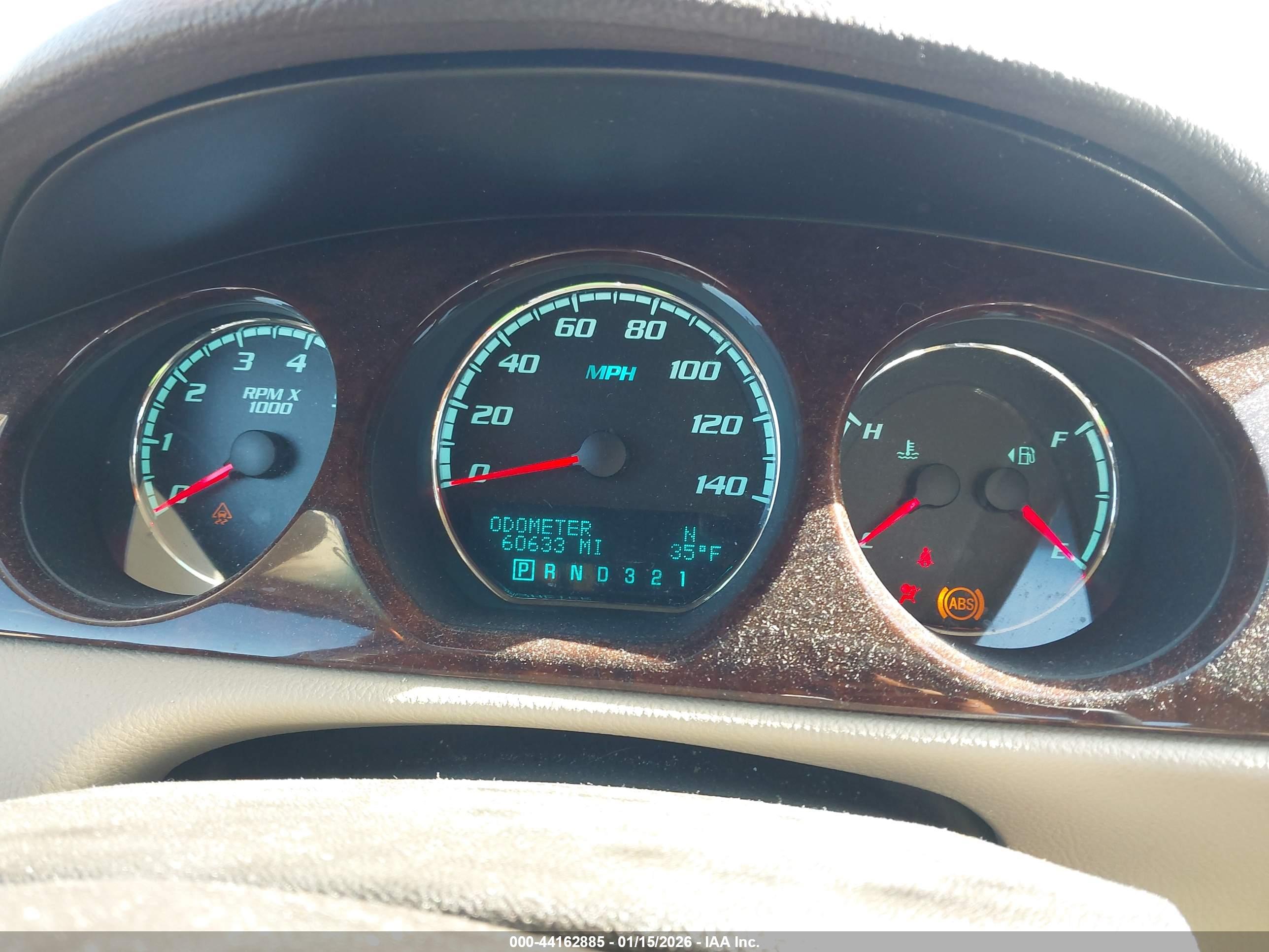 BUICK LUCERNE image 7