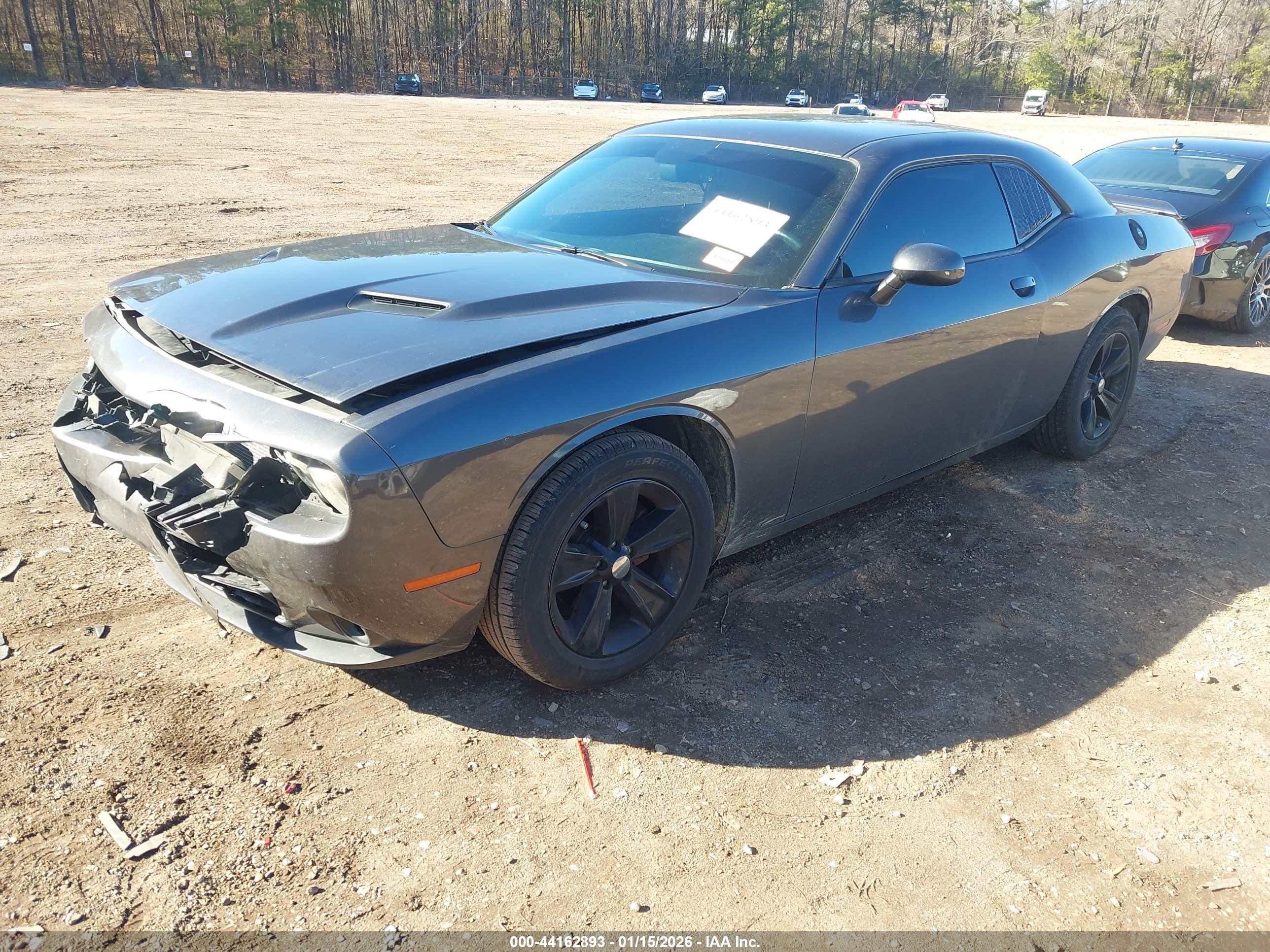 DODGE CHALLENGER image 2