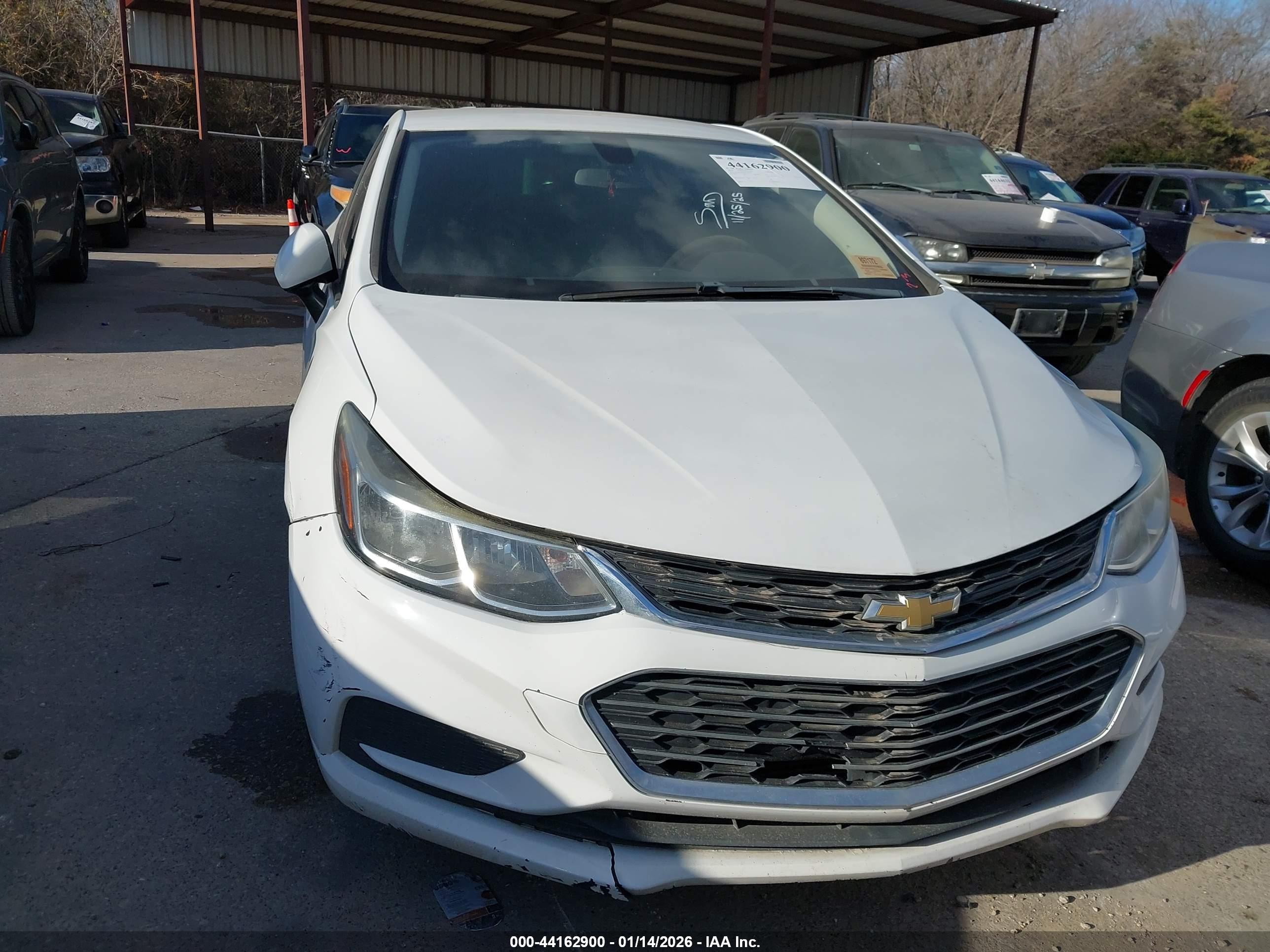 CHEVROLET CRUZE image 6