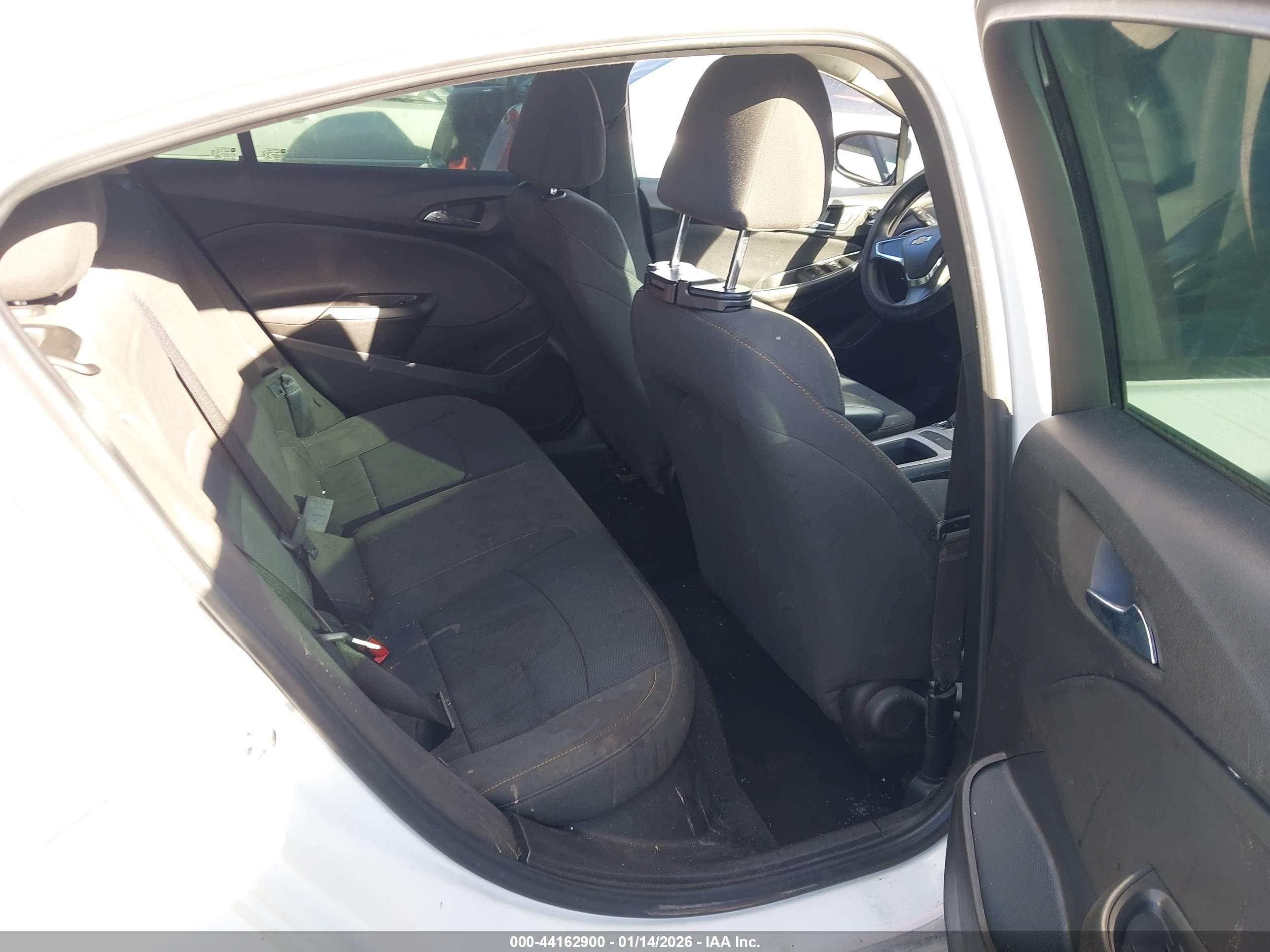 CHEVROLET CRUZE image 8