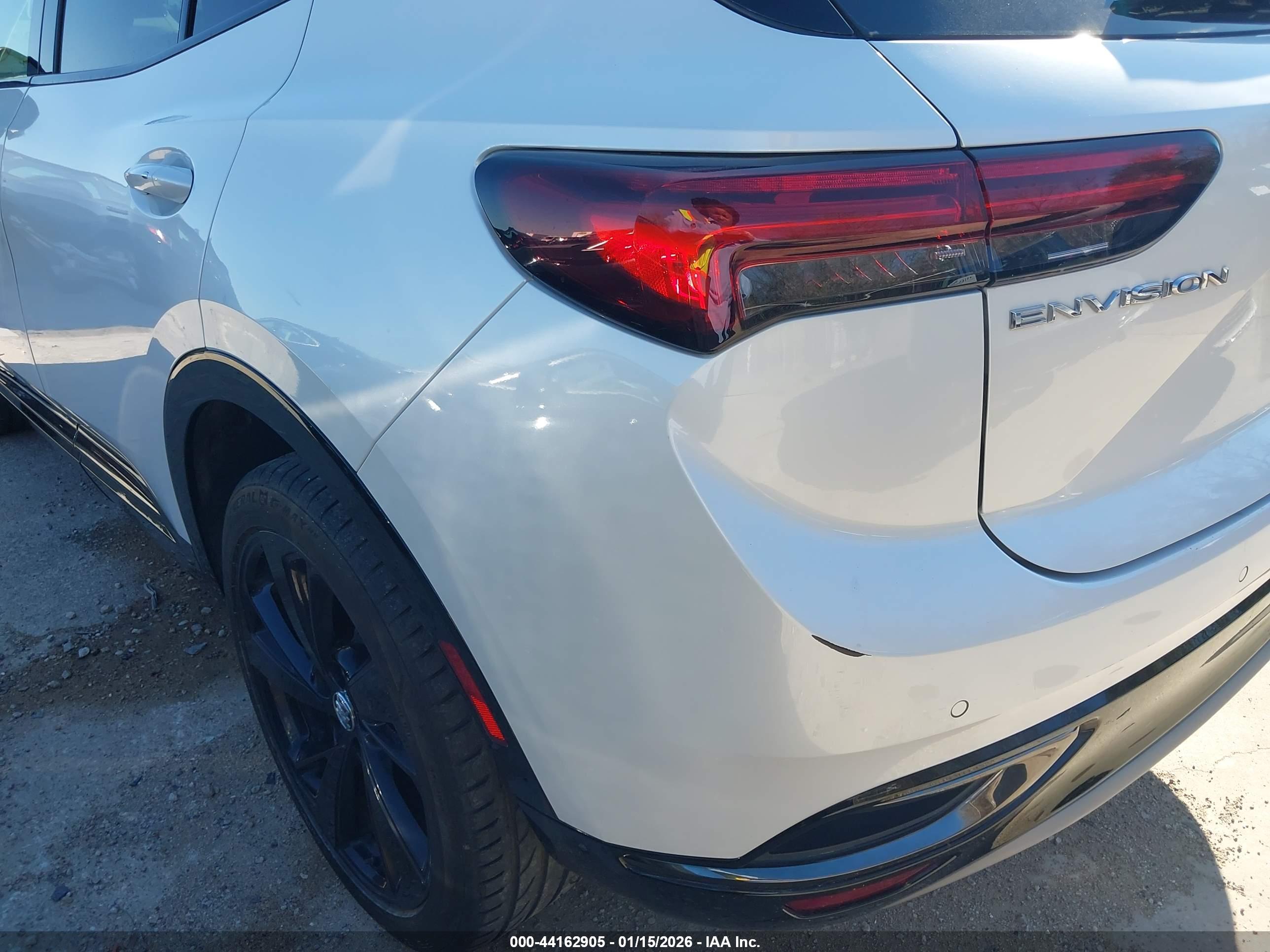 BUICK ENVISION image 6
