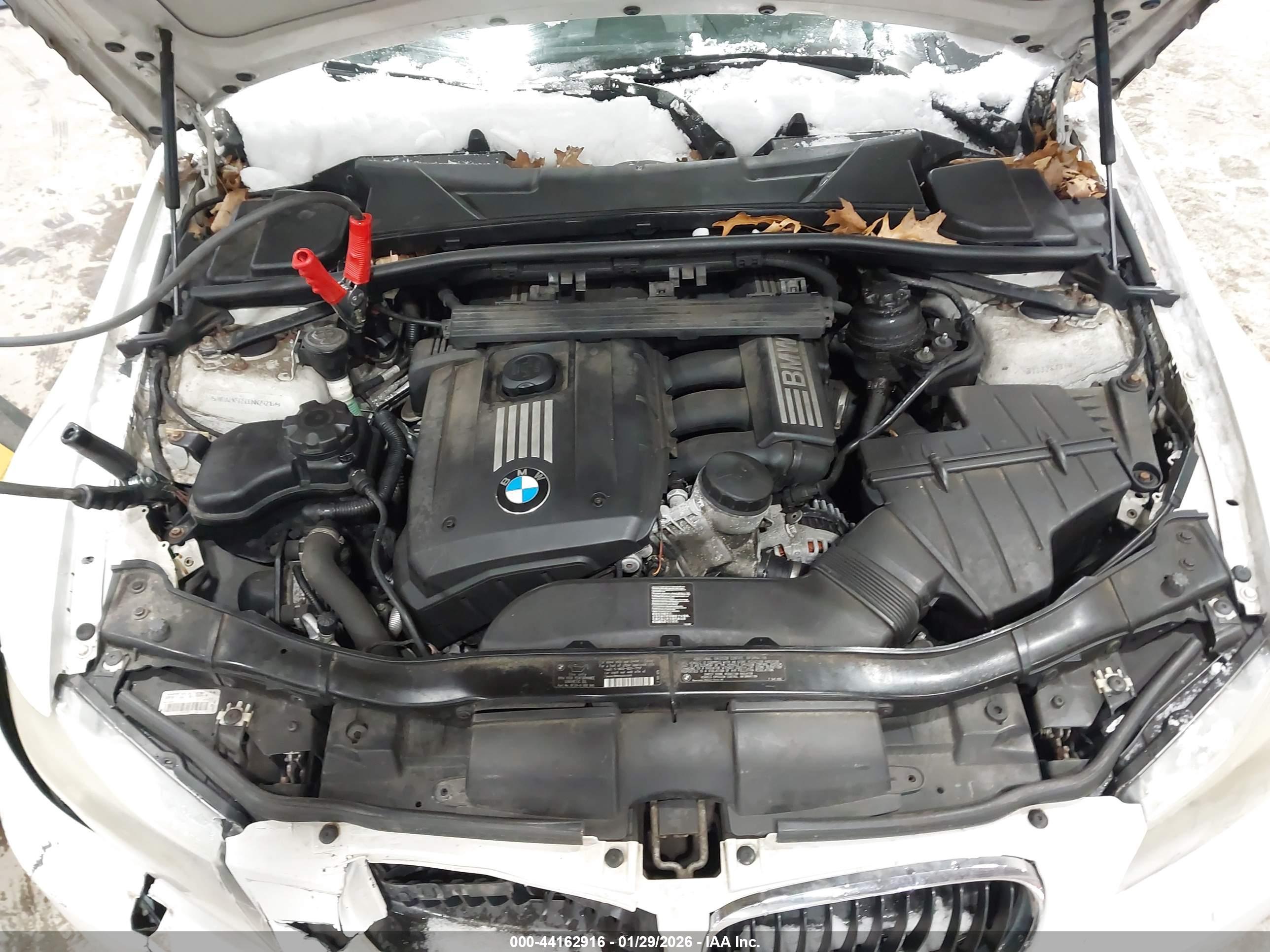 BMW 328I image 10