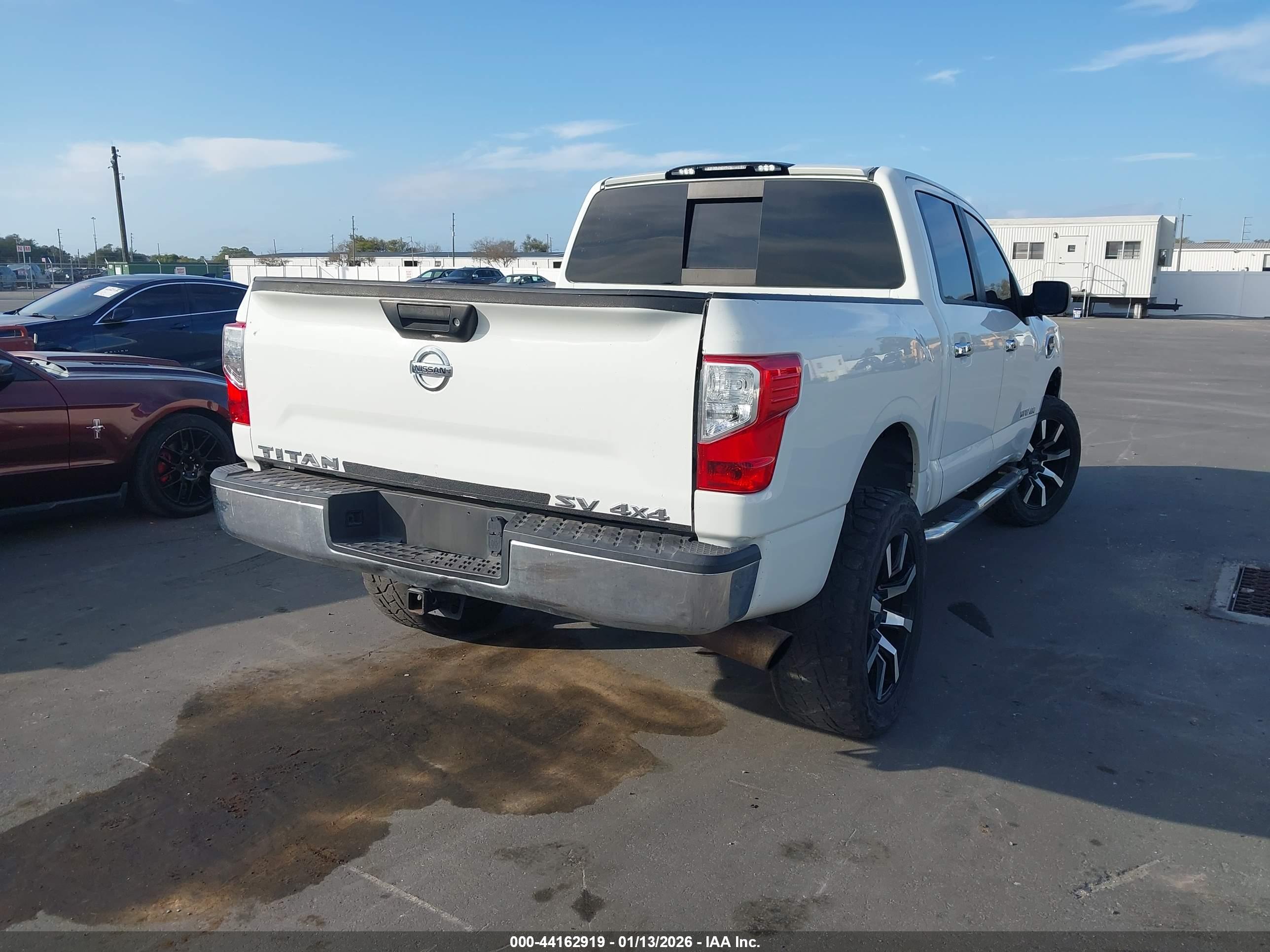 NISSAN TITAN image 4