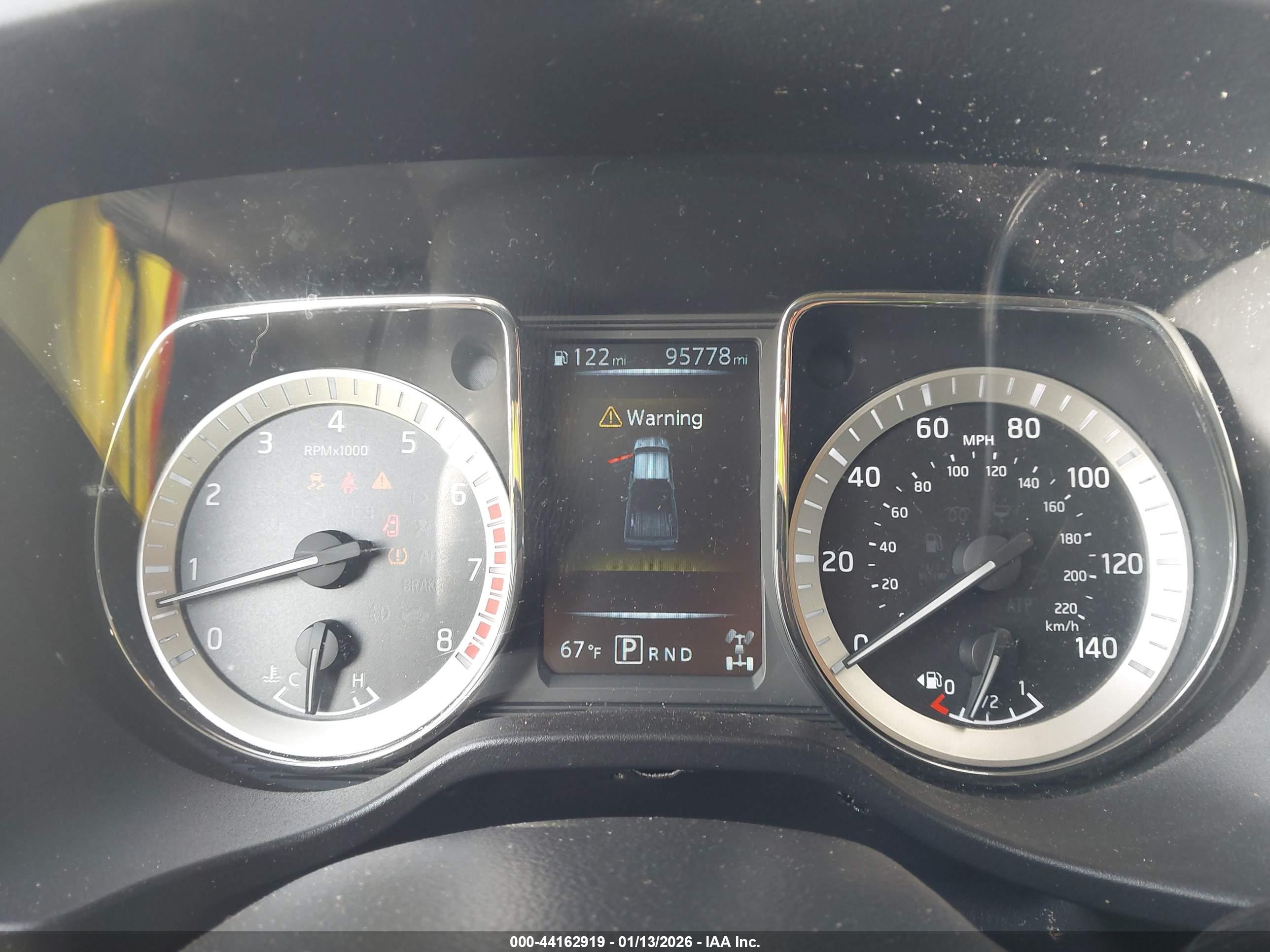 NISSAN TITAN image 7
