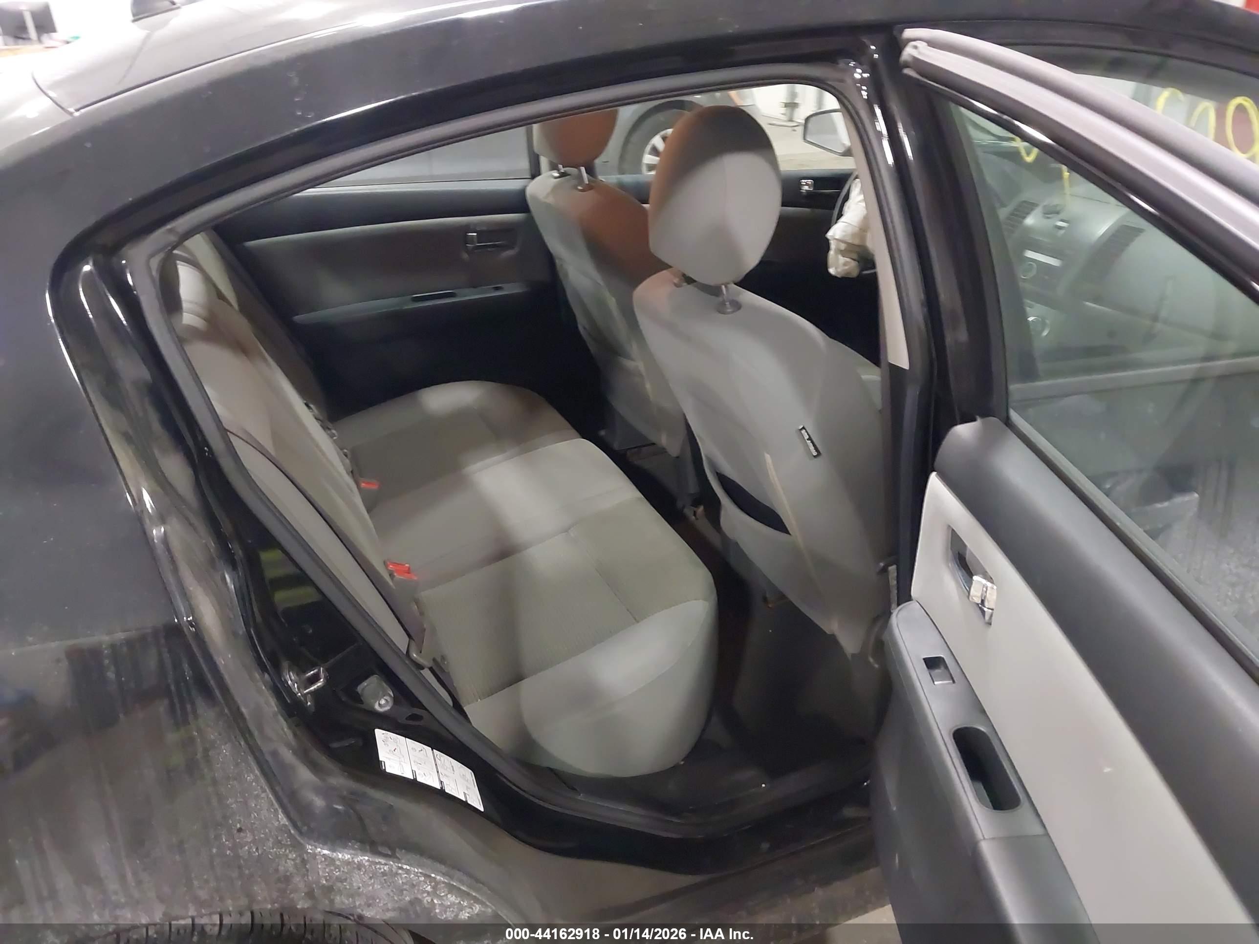 NISSAN SENTRA image 8
