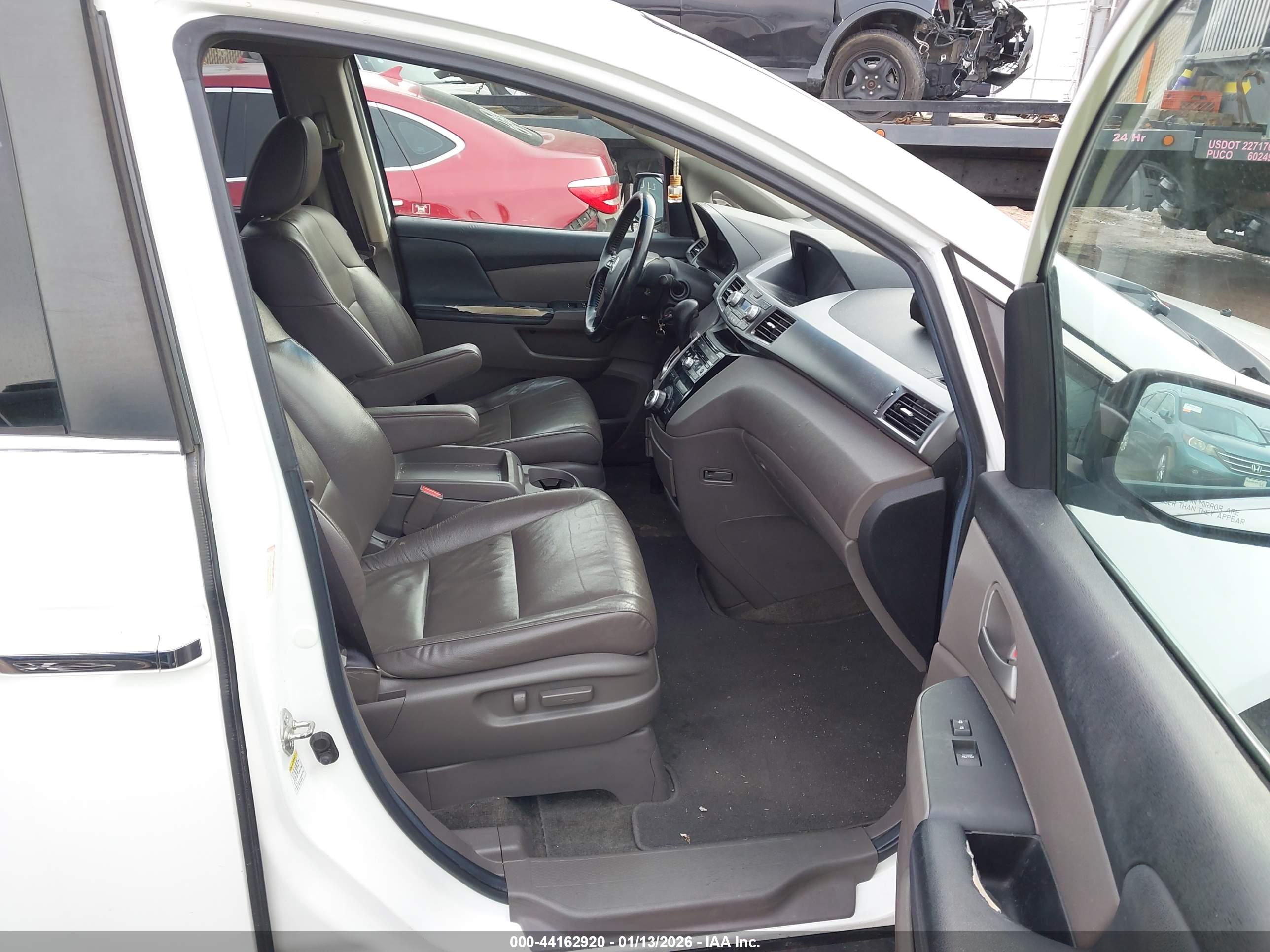 HONDA ODYSSEY image 5