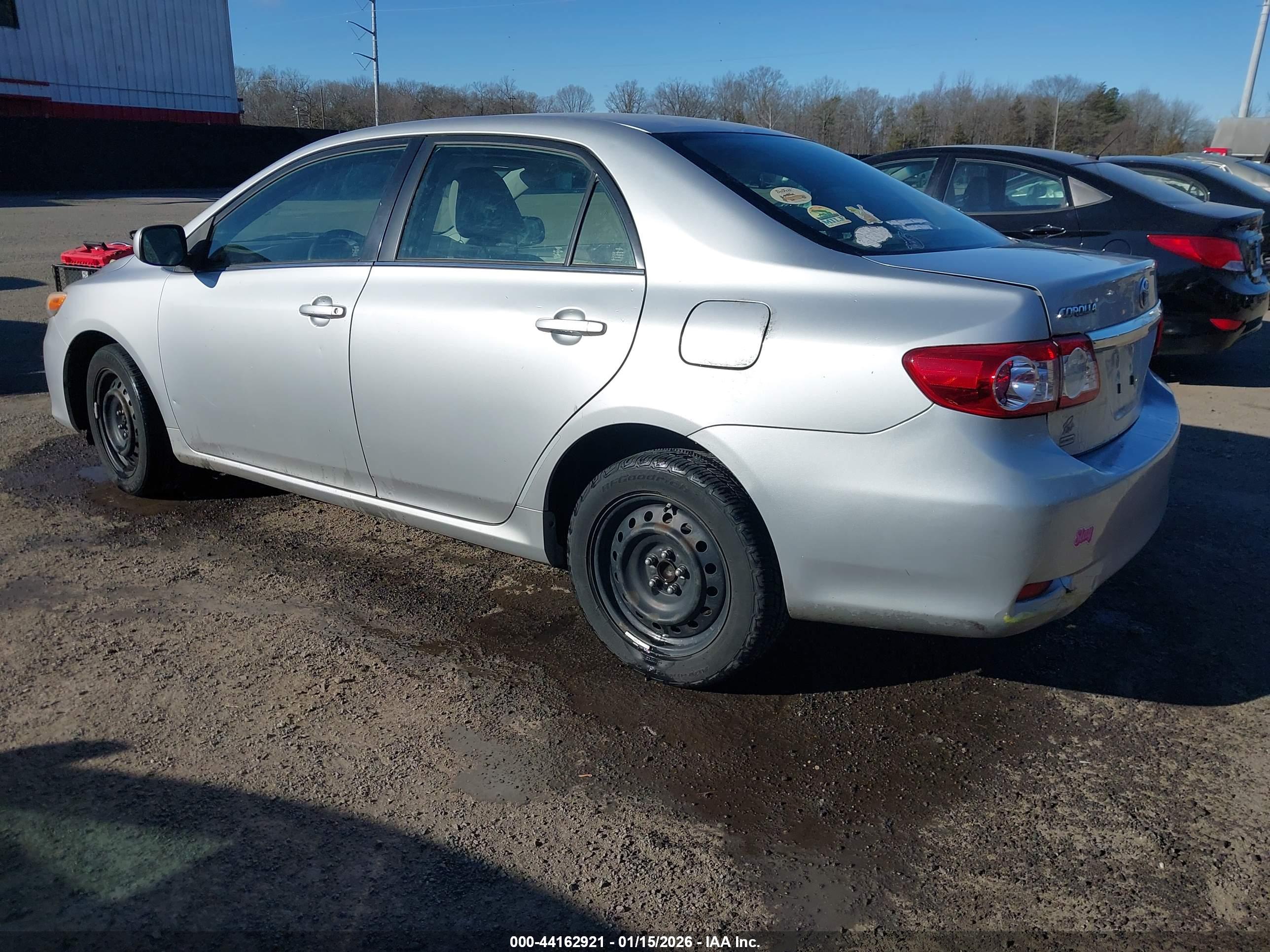 TOYOTA COROLLA image 3