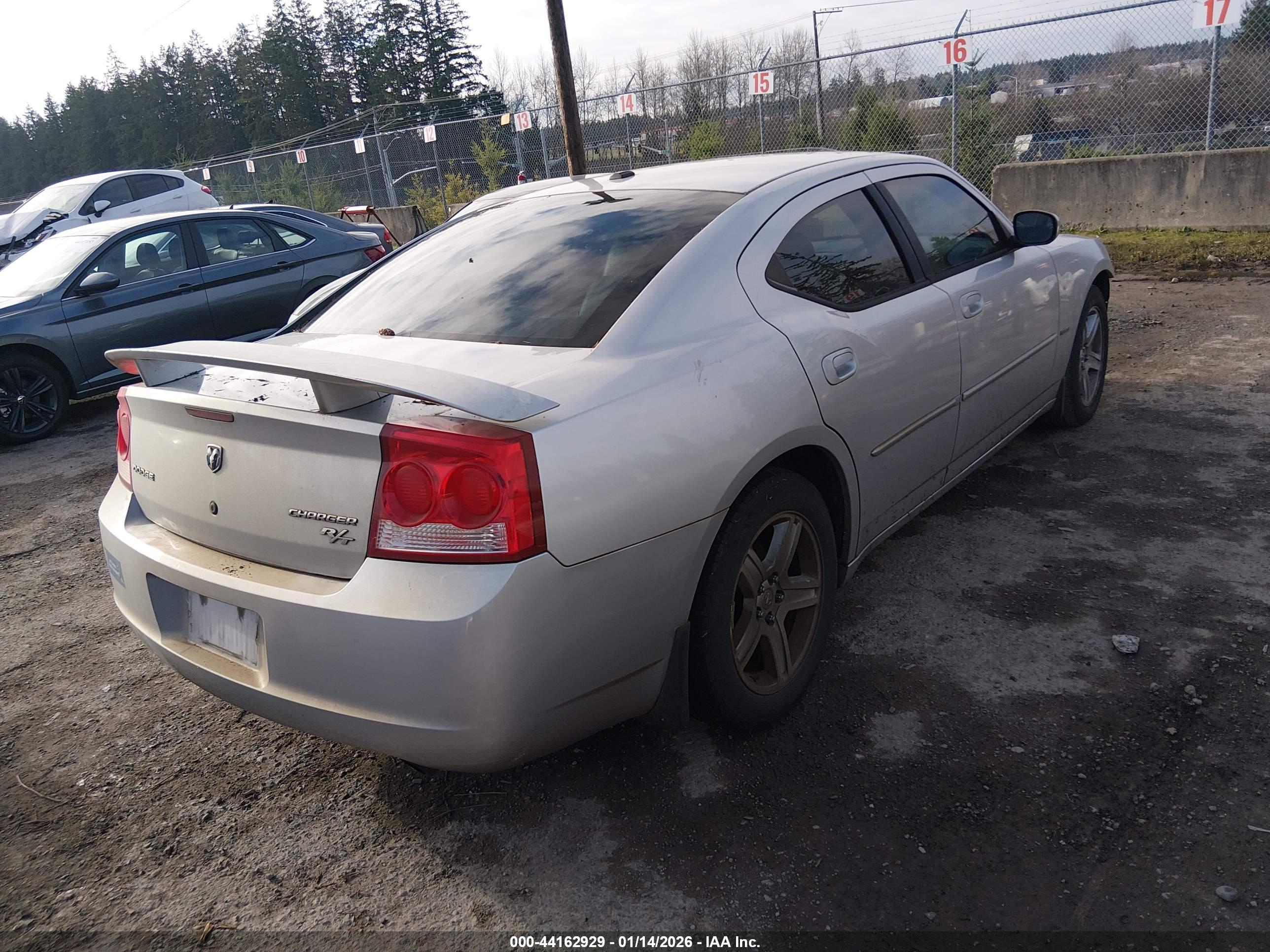 DODGE CHARGER image 4