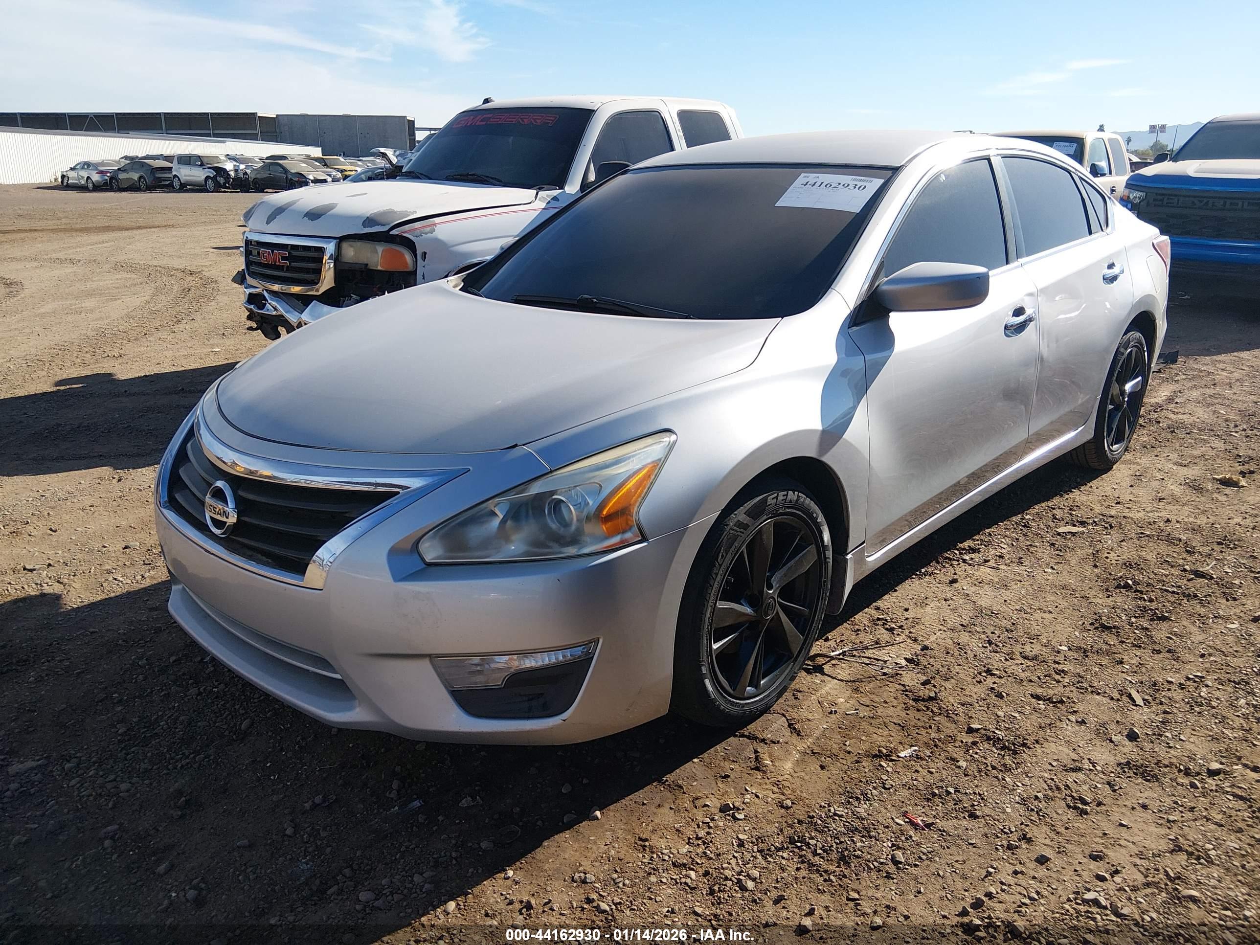 NISSAN ALTIMA image 6
