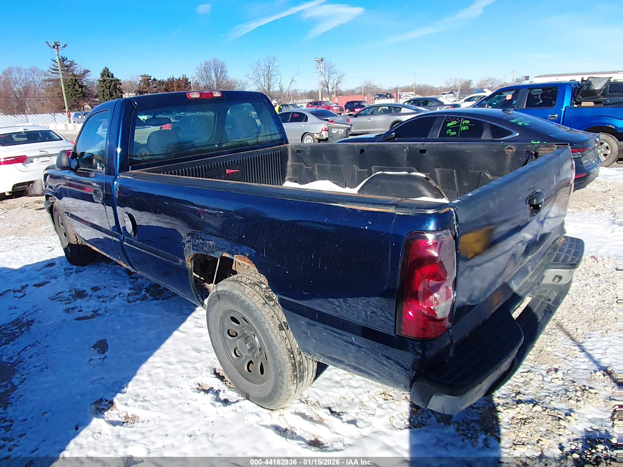 CHEVROLET SILVERADO image 3