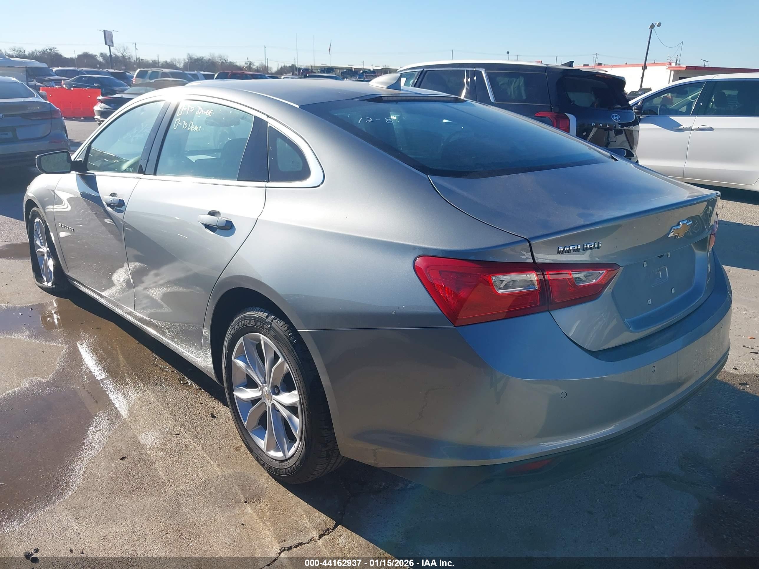 CHEVROLET MALIBU image 3