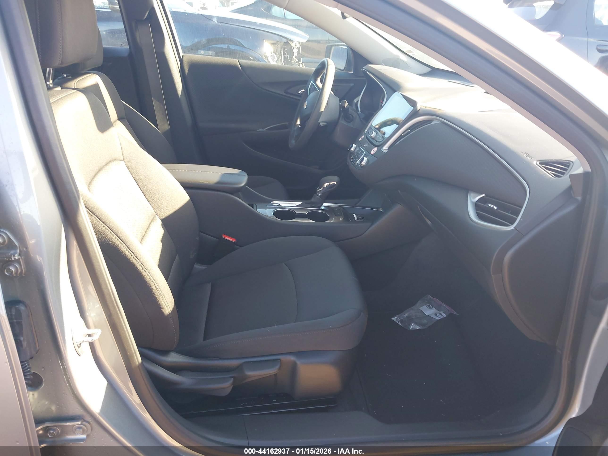 CHEVROLET MALIBU image 5