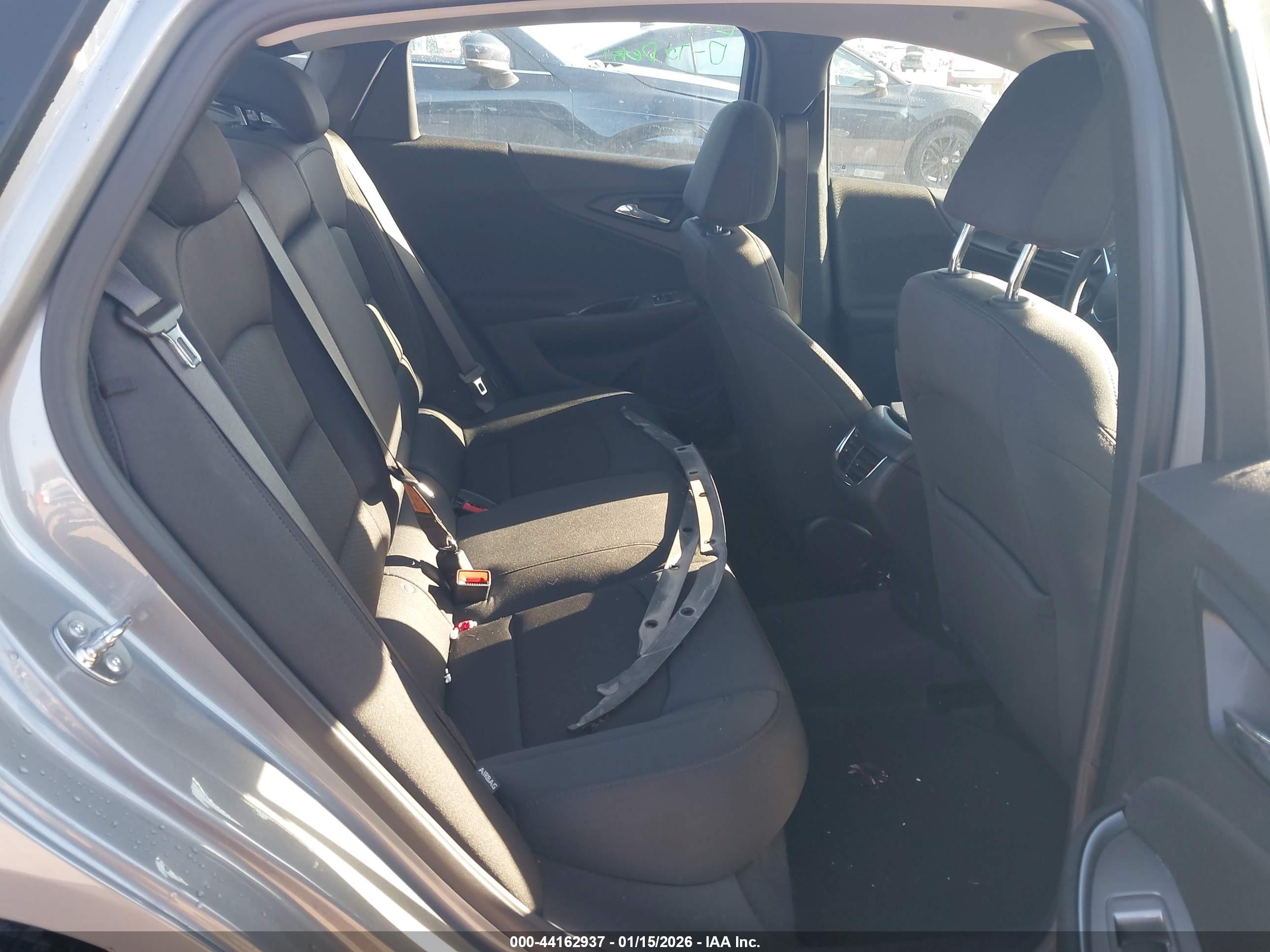 CHEVROLET MALIBU image 8