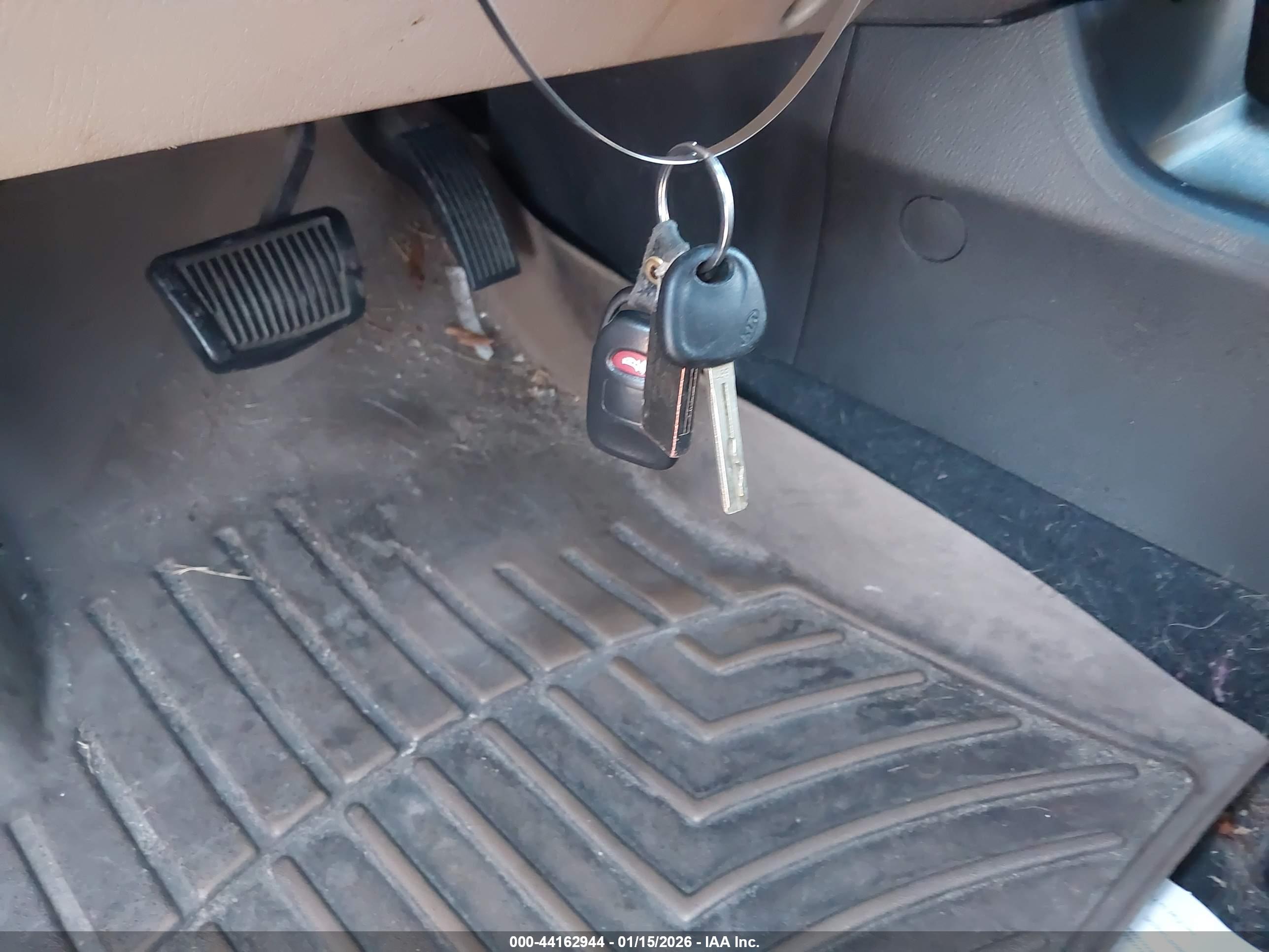 KIA SORENTO image 11