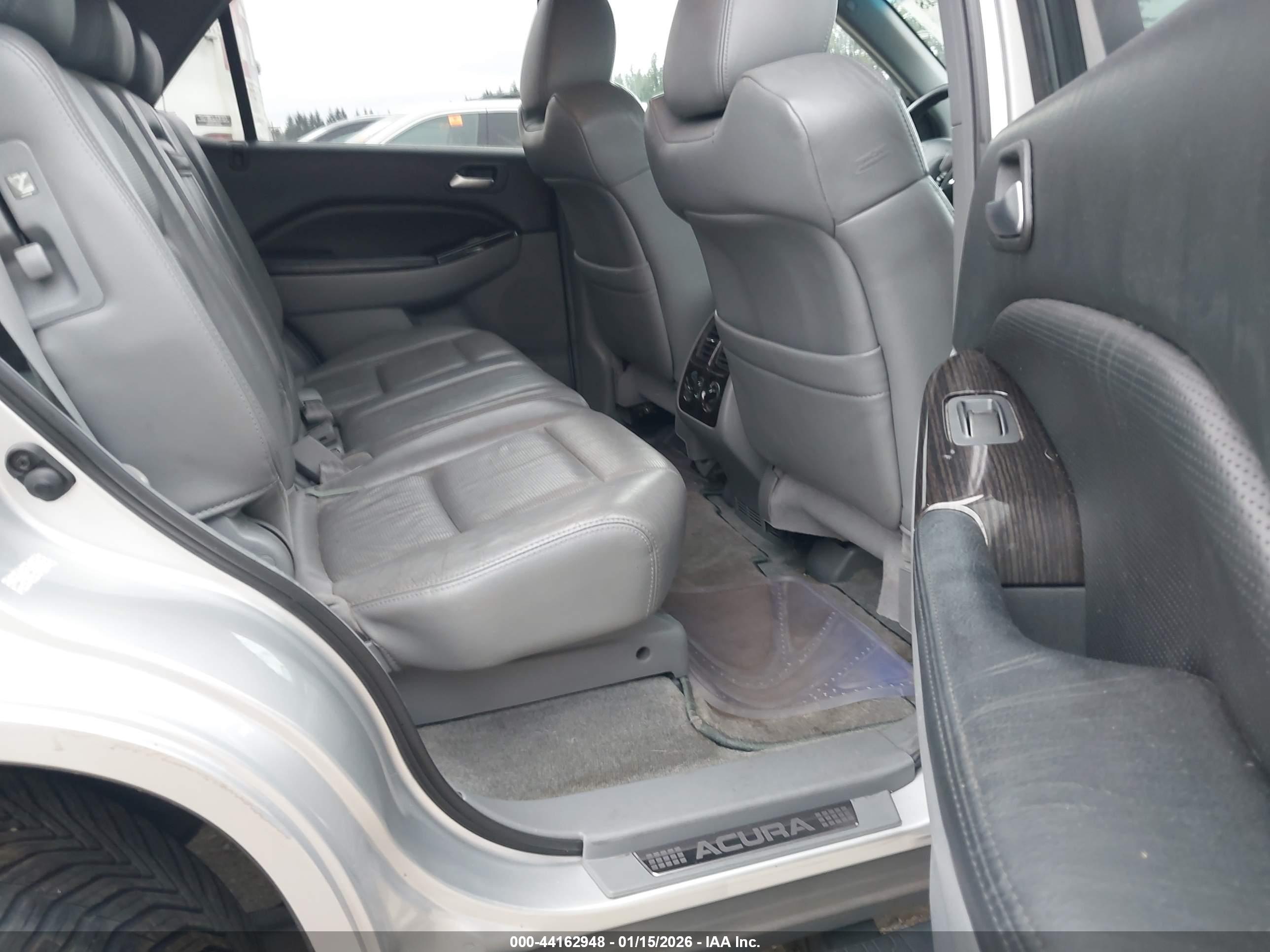 ACURA MDX image 8