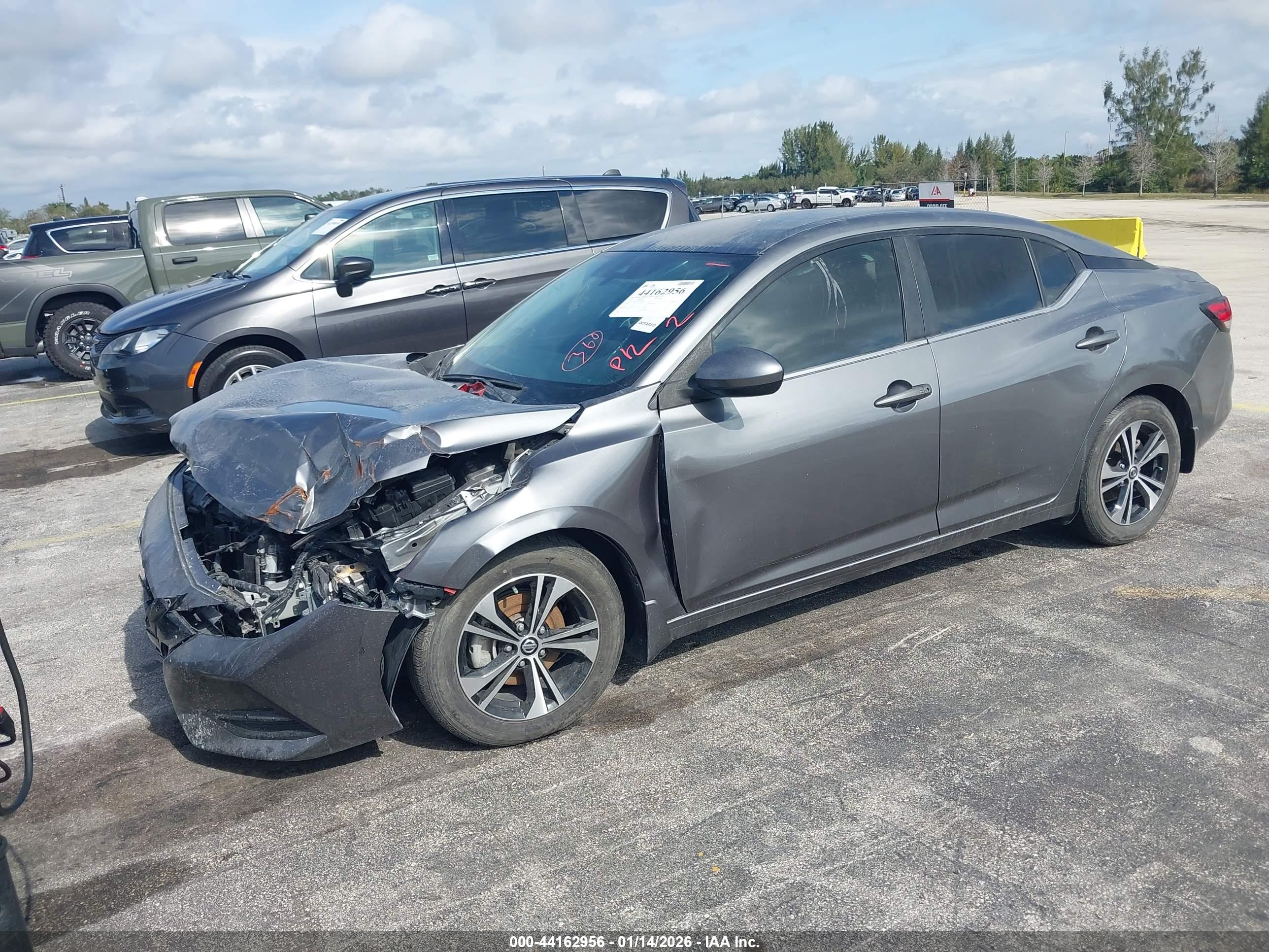 NISSAN SENTRA image 2