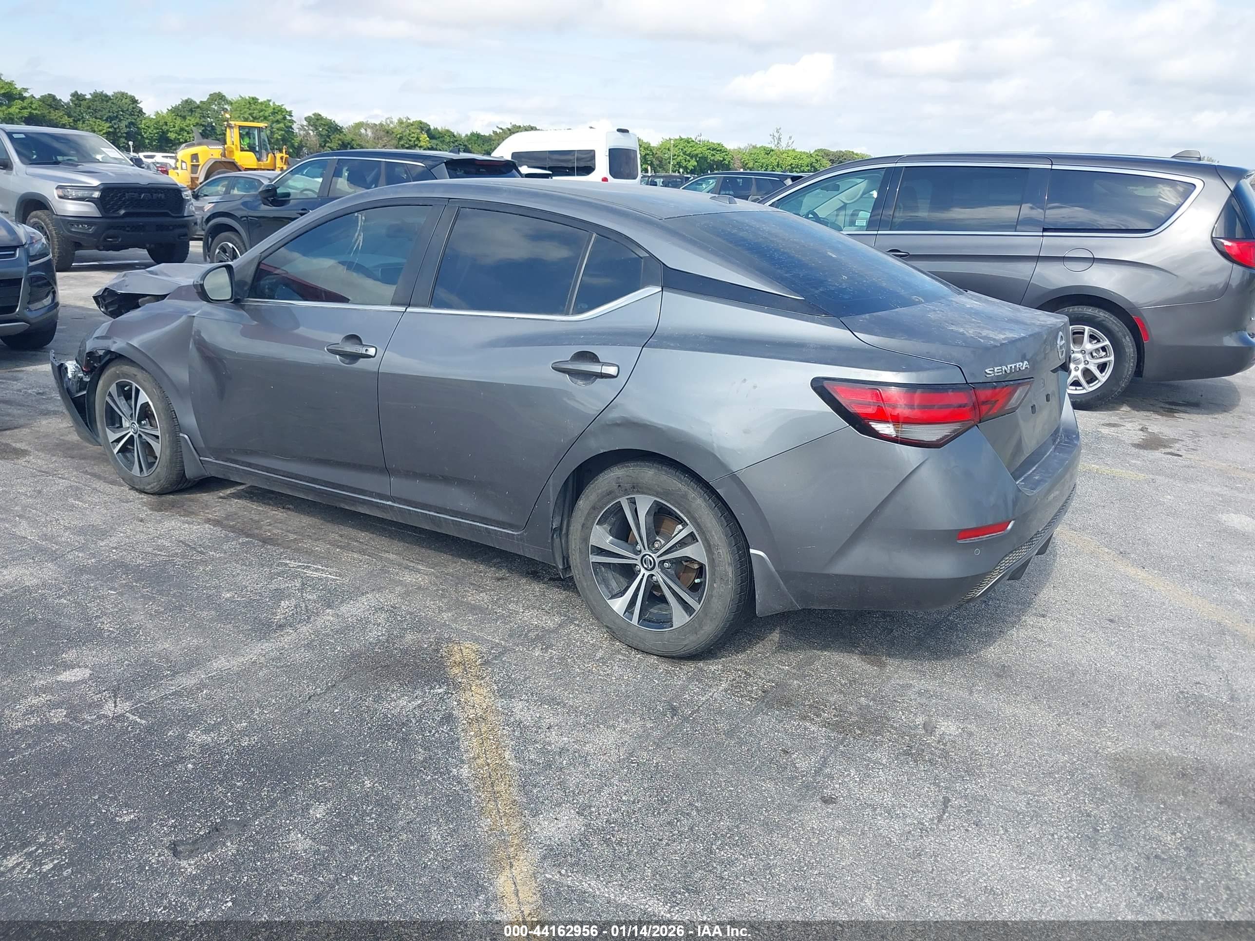 NISSAN SENTRA image 3