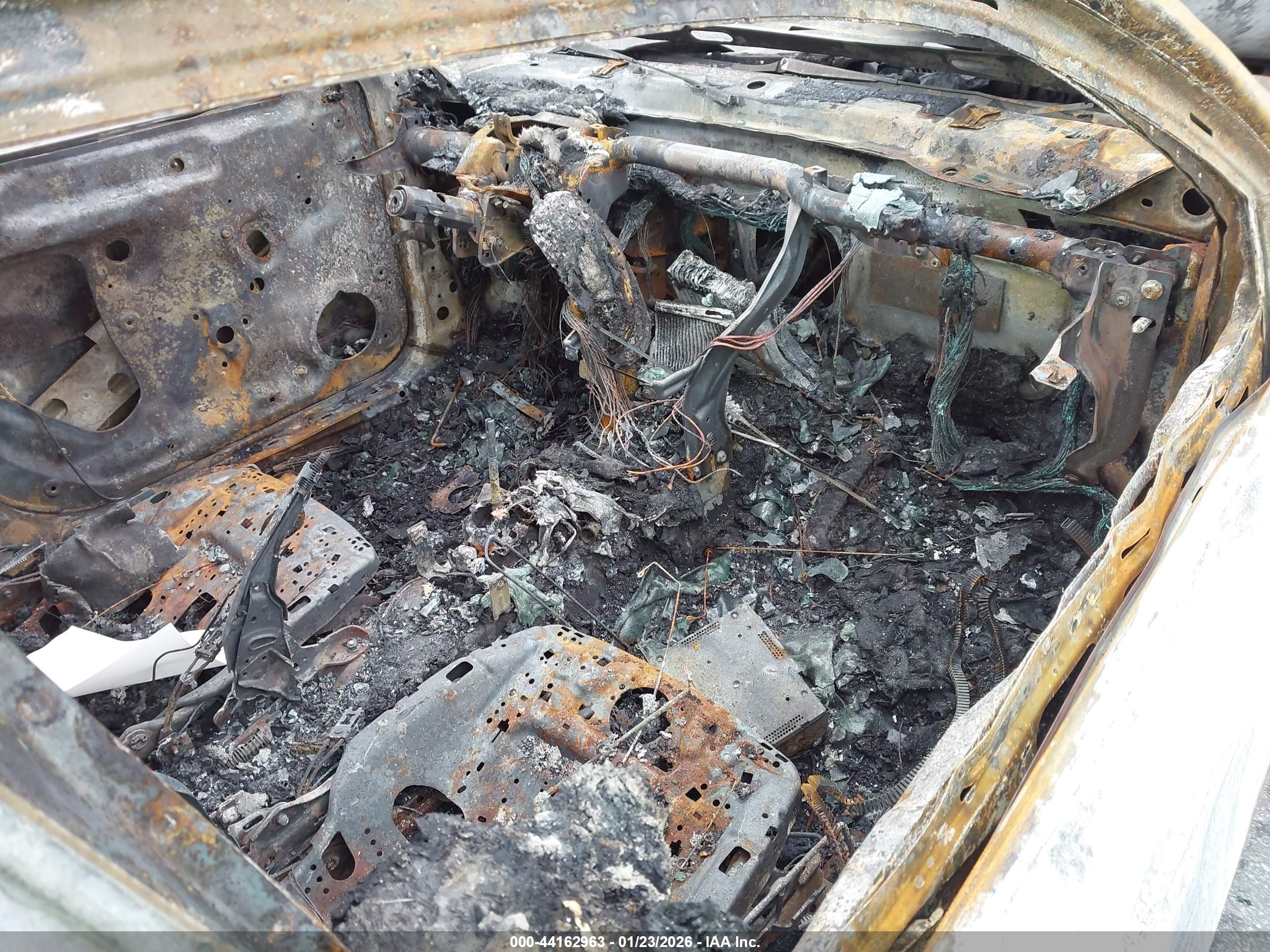 VOLKSWAGEN PASSAT image 5