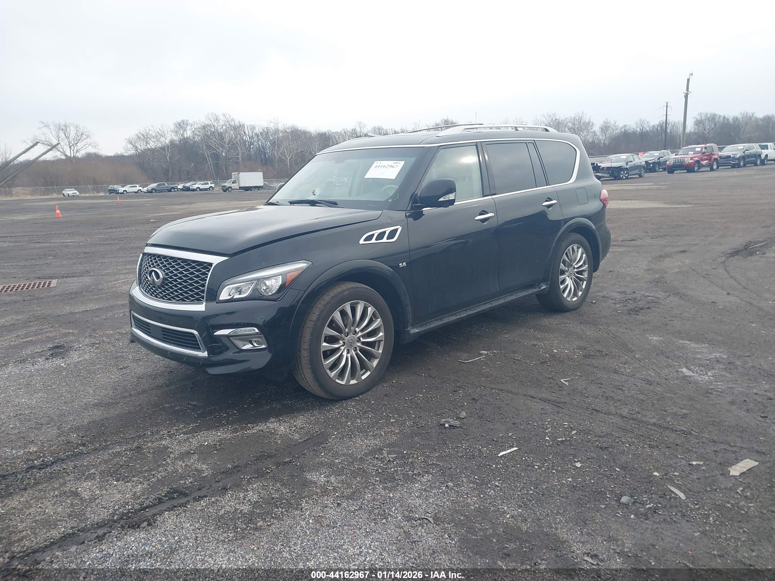 INFINITI QX80 image 2