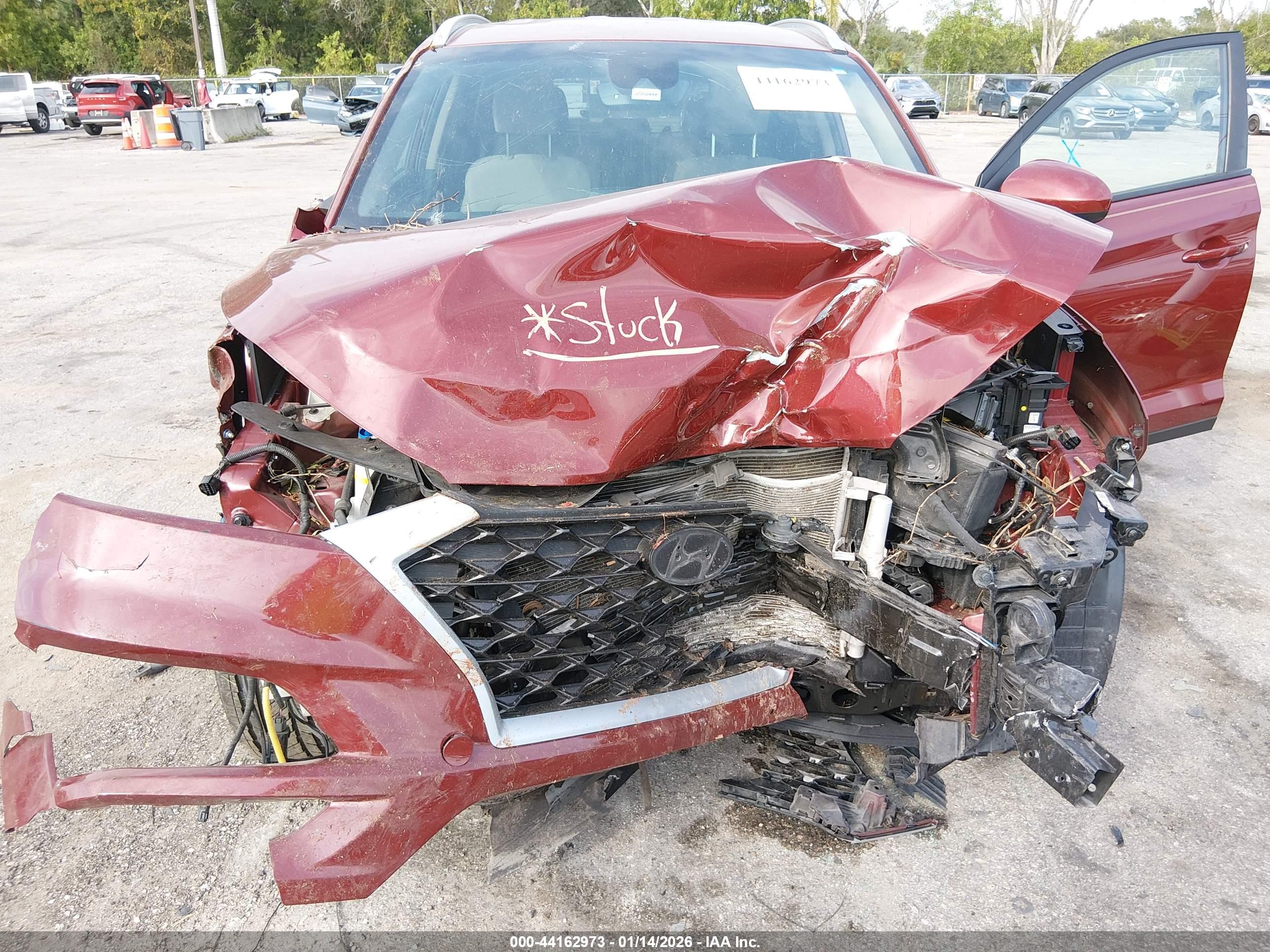 HYUNDAI TUCSON image 10
