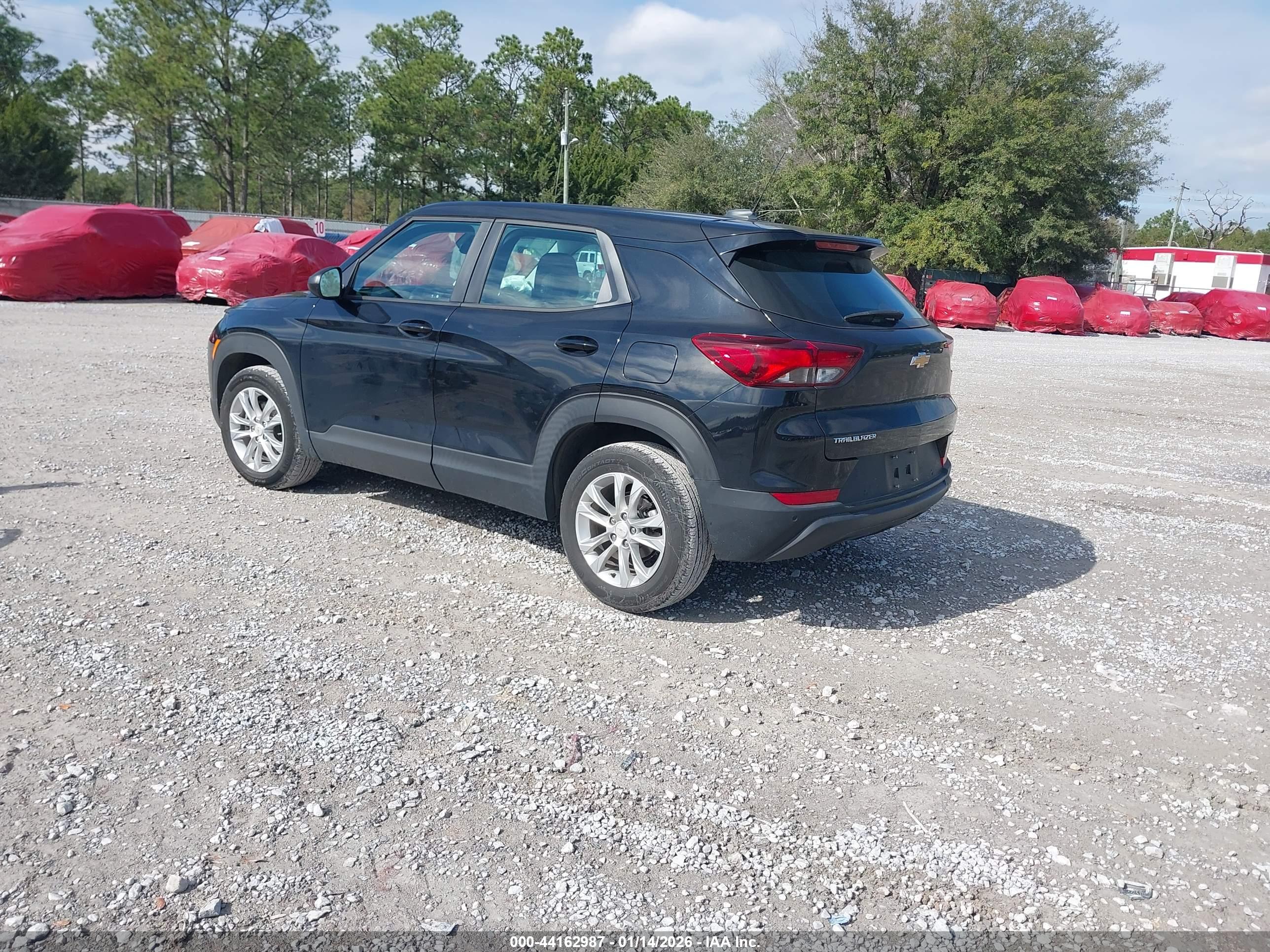 CHEVROLET TRAILBLAZER image 3