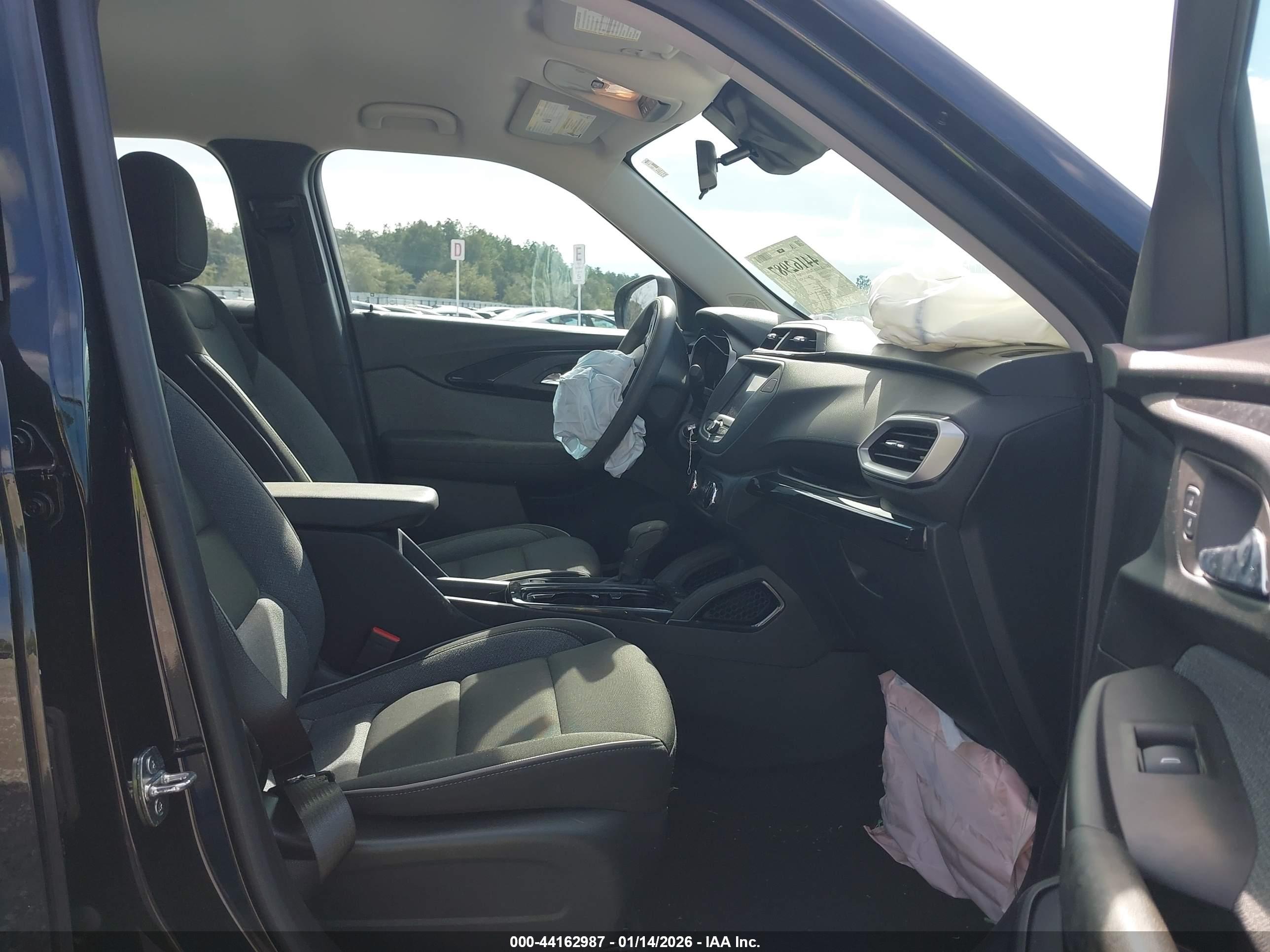 CHEVROLET TRAILBLAZER image 5