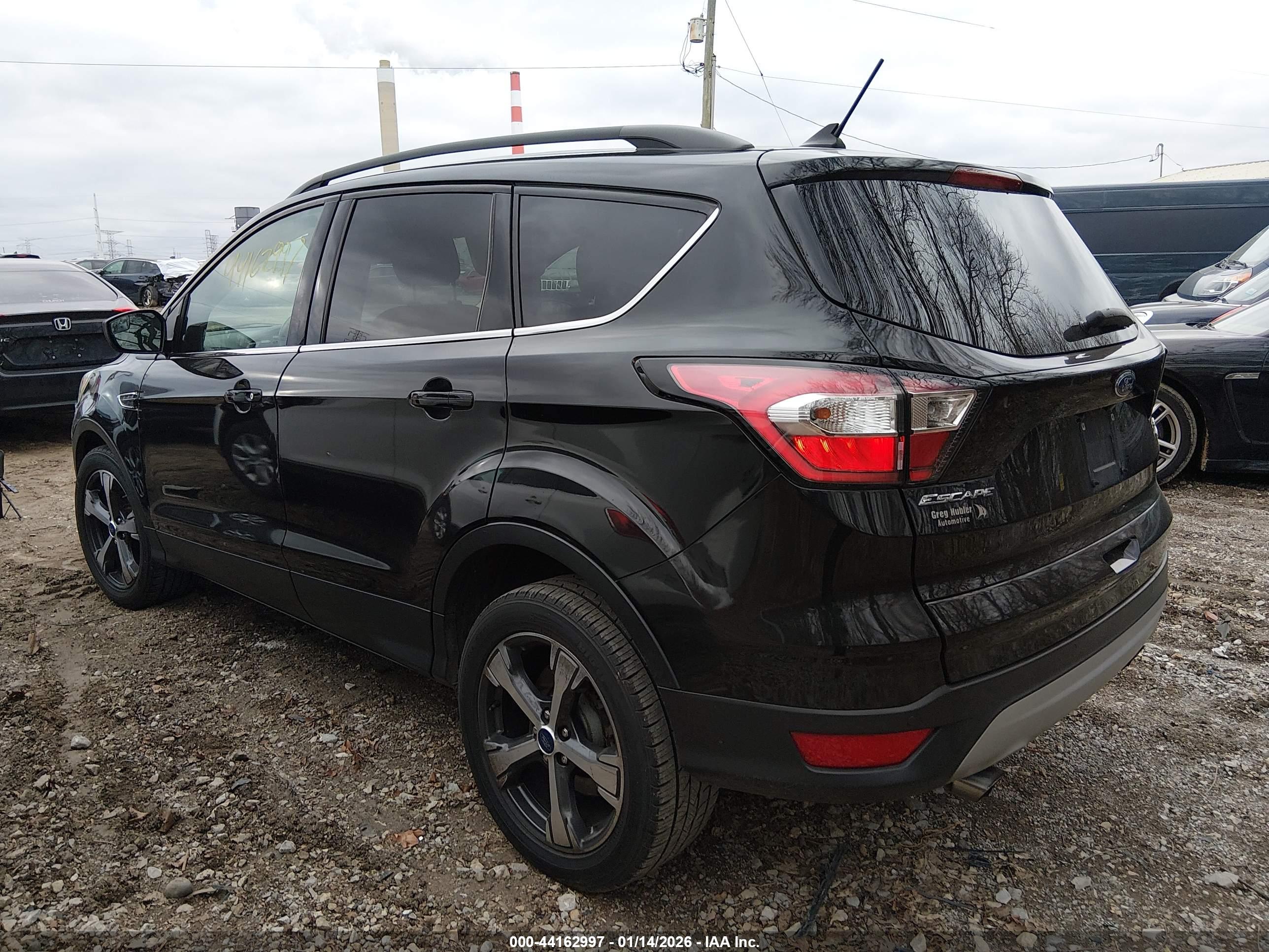 FORD ESCAPE image 3