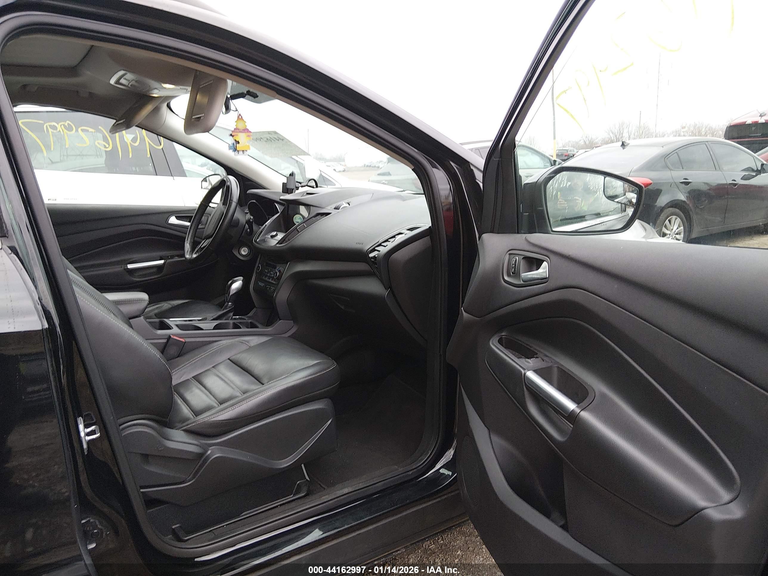 FORD ESCAPE image 5