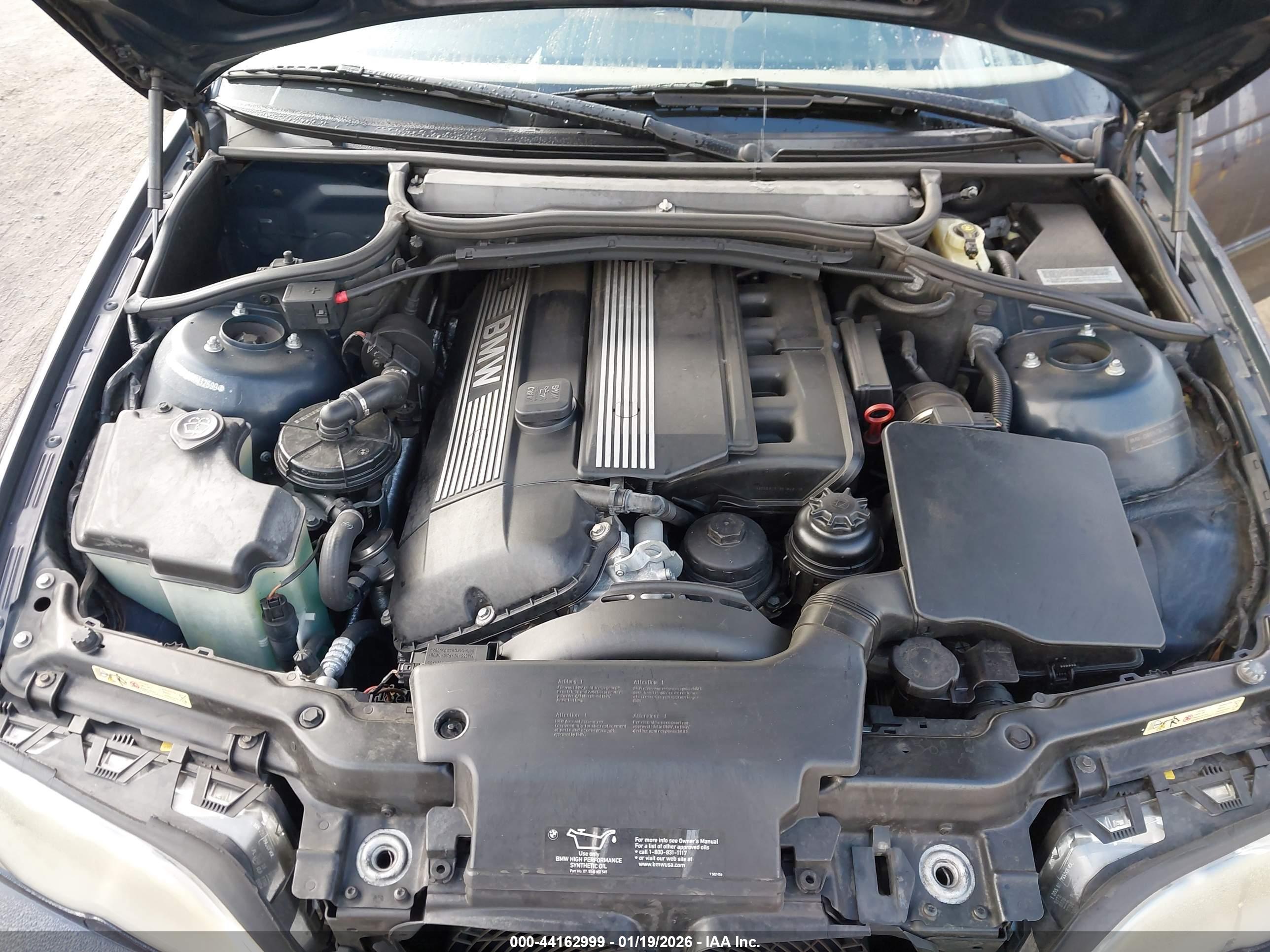 BMW 330I image 10
