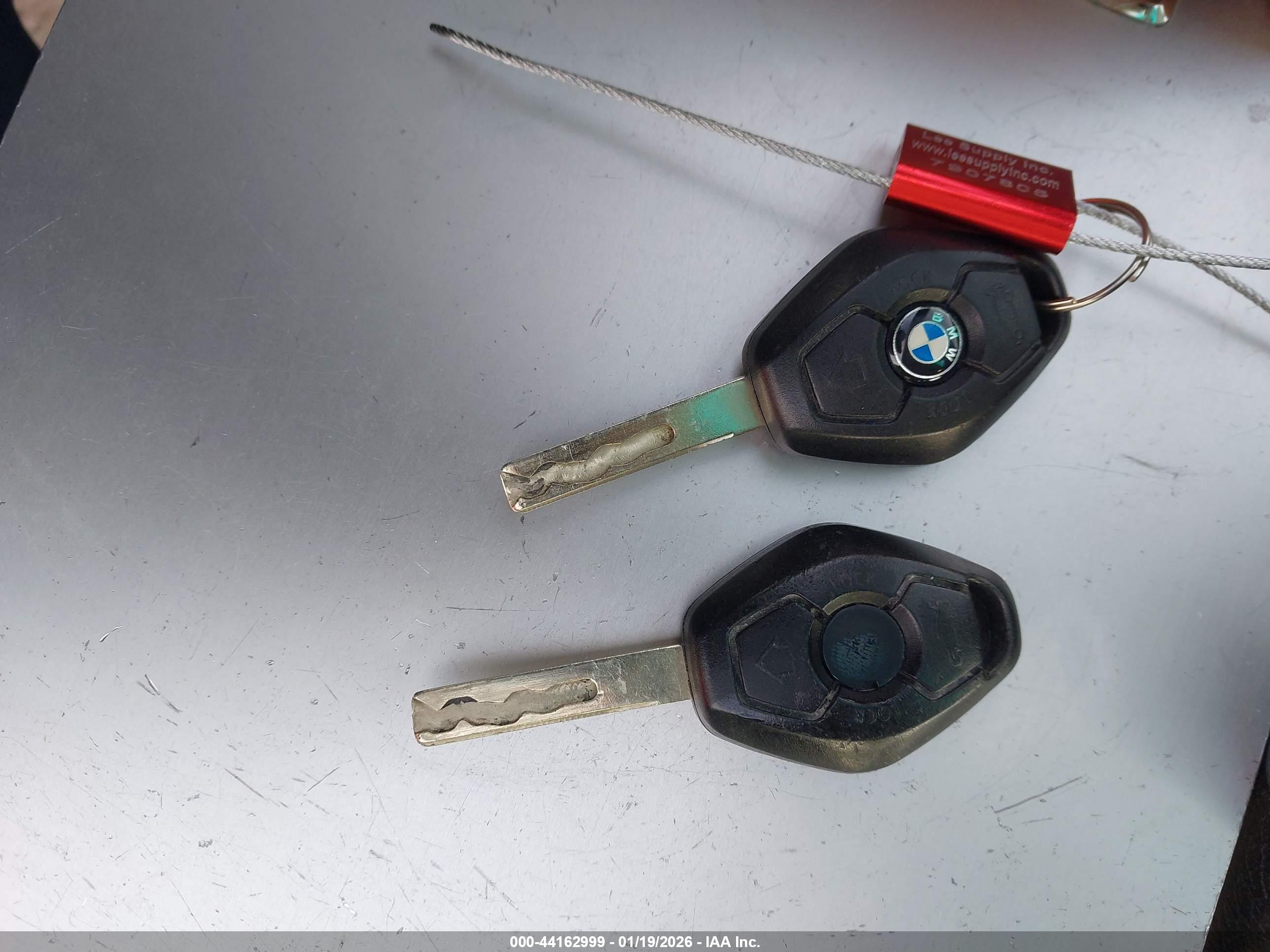 BMW 330I image 11