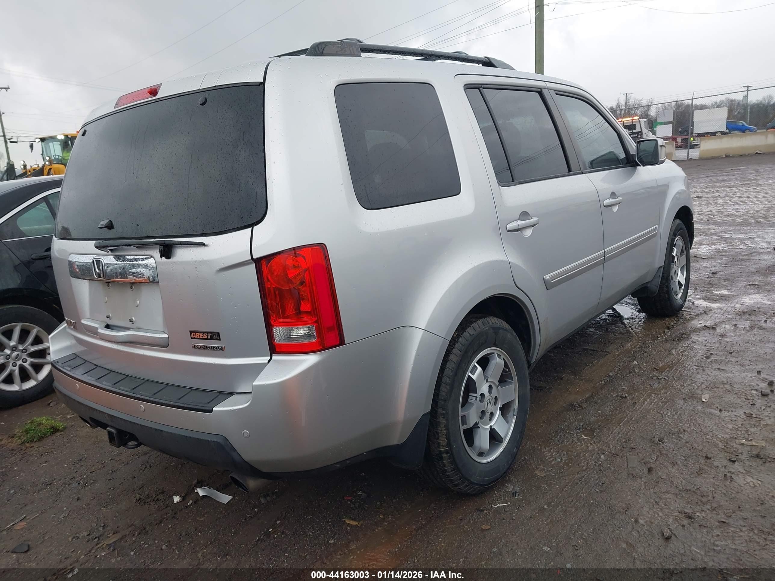 HONDA PILOT image 4