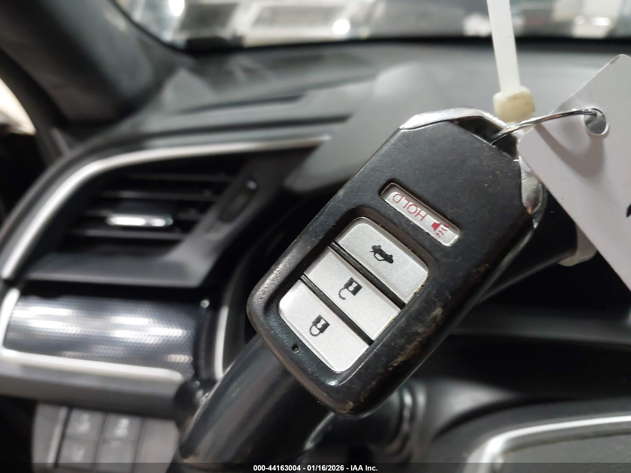 HONDA CIVIC image 11