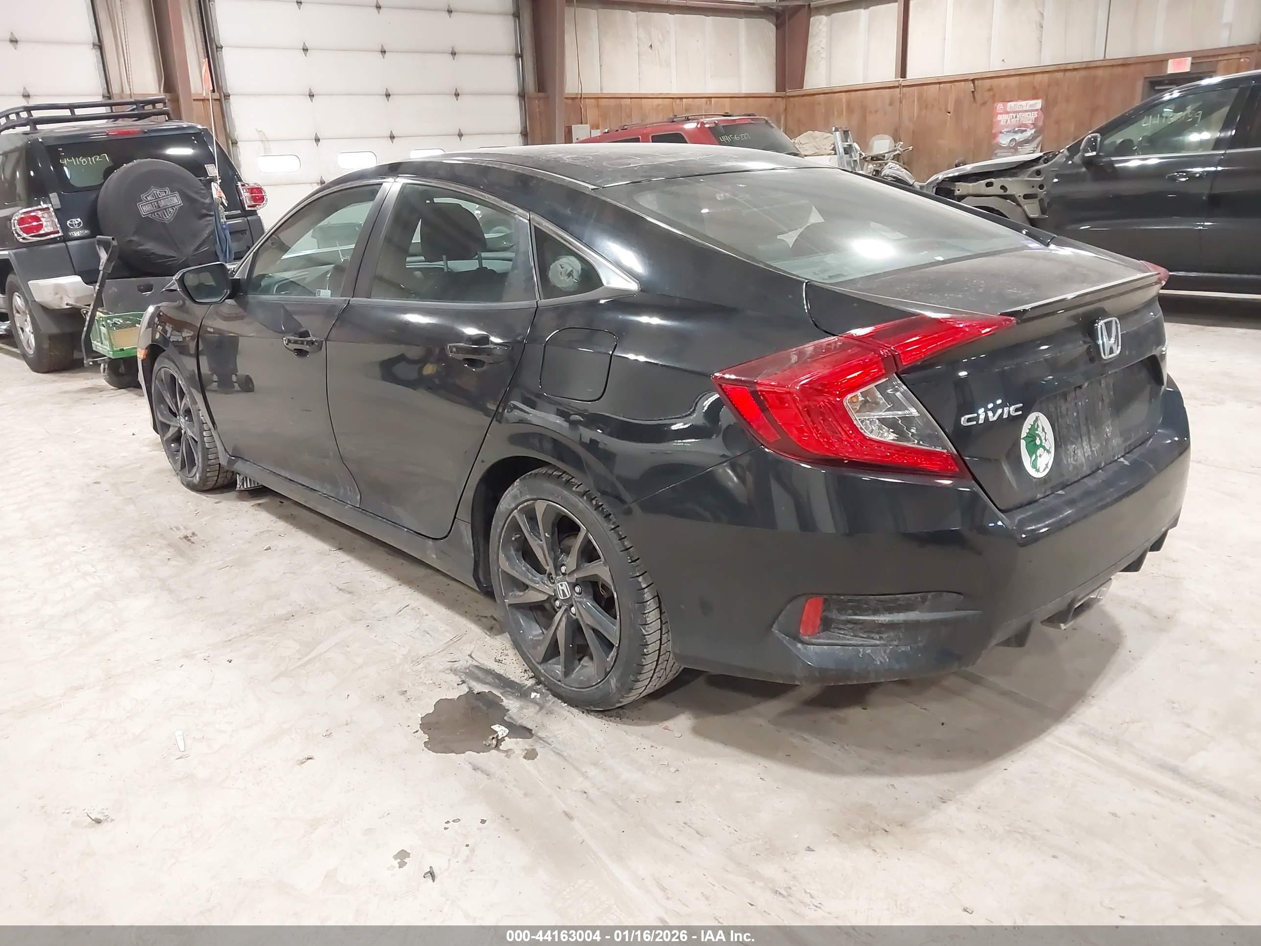 HONDA CIVIC image 3
