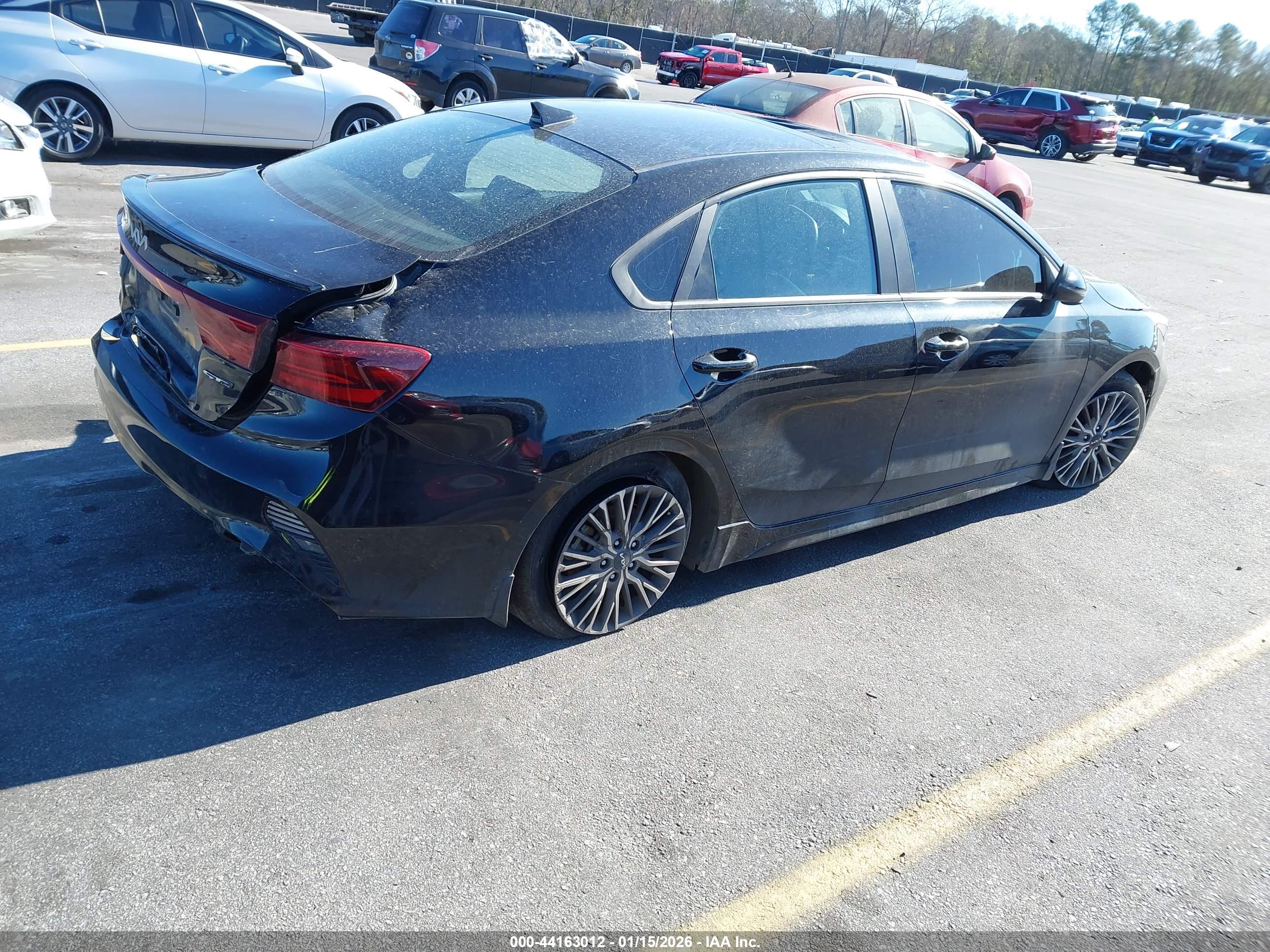 KIA FORTE image 4