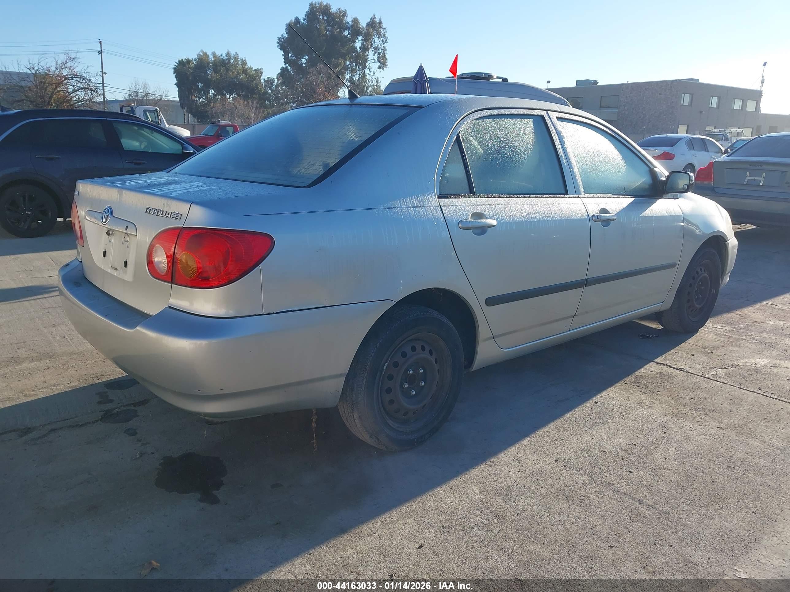 TOYOTA COROLLA image 4