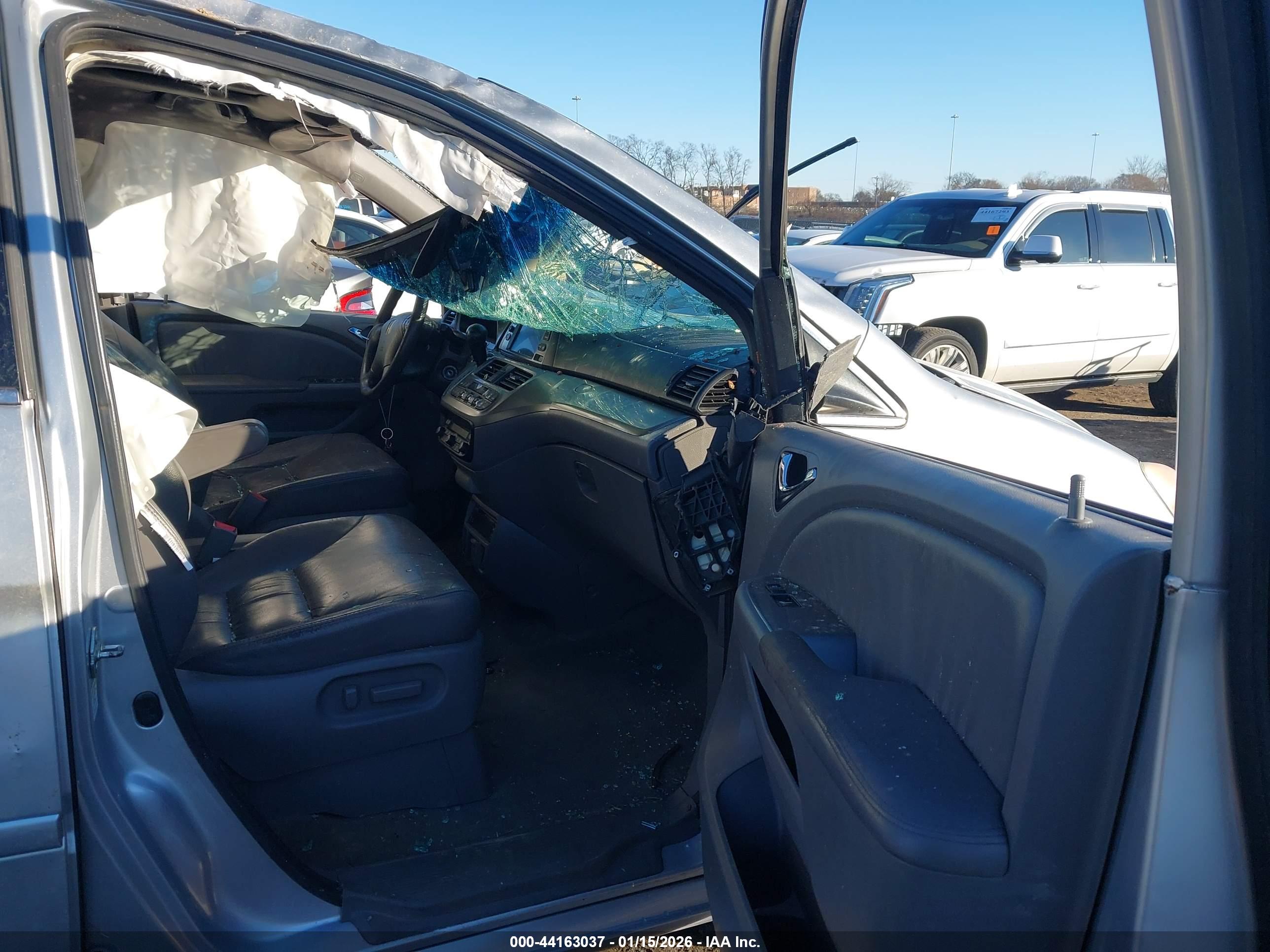 HONDA ODYSSEY image 5