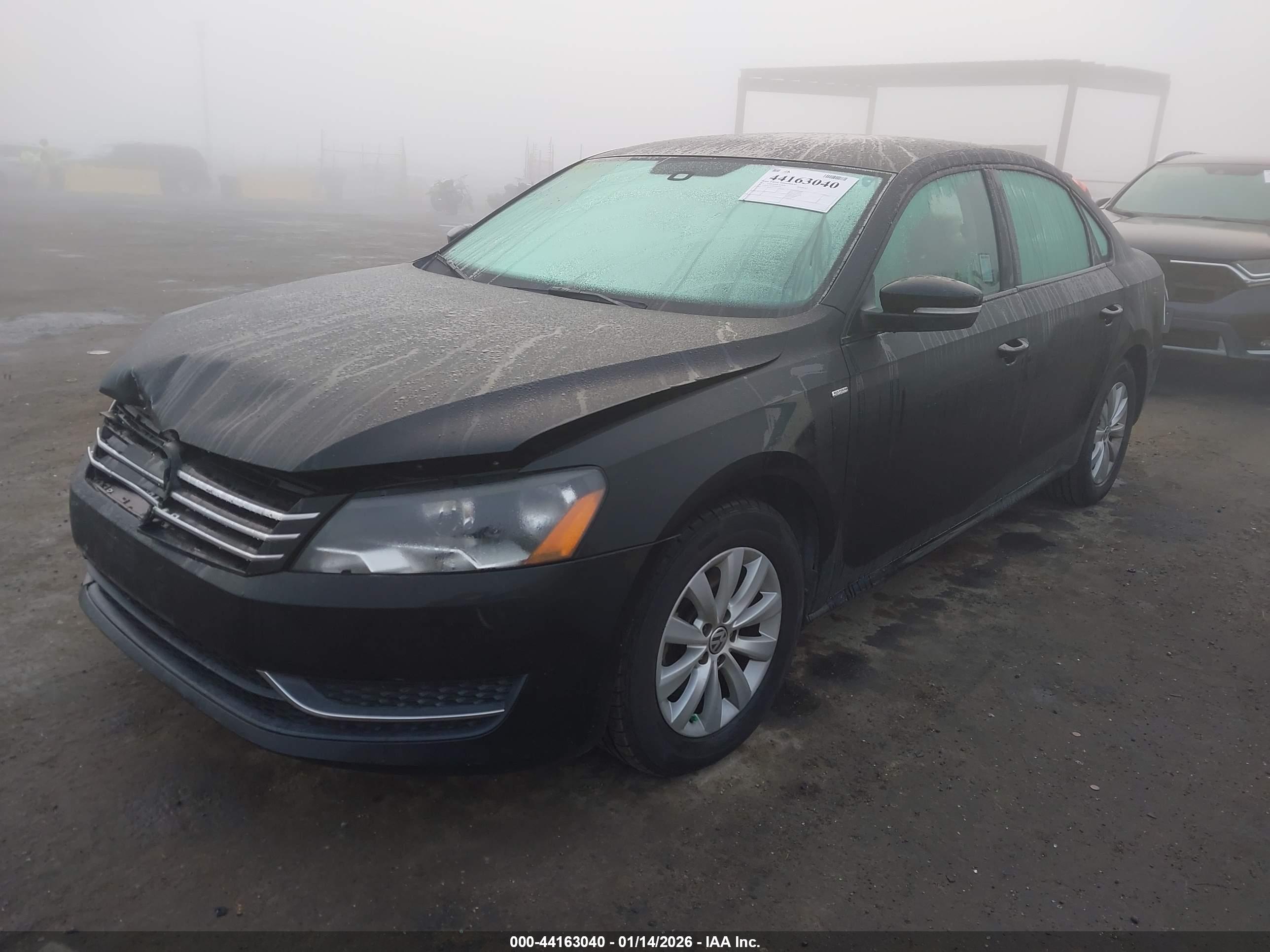 VOLKSWAGEN PASSAT image 2
