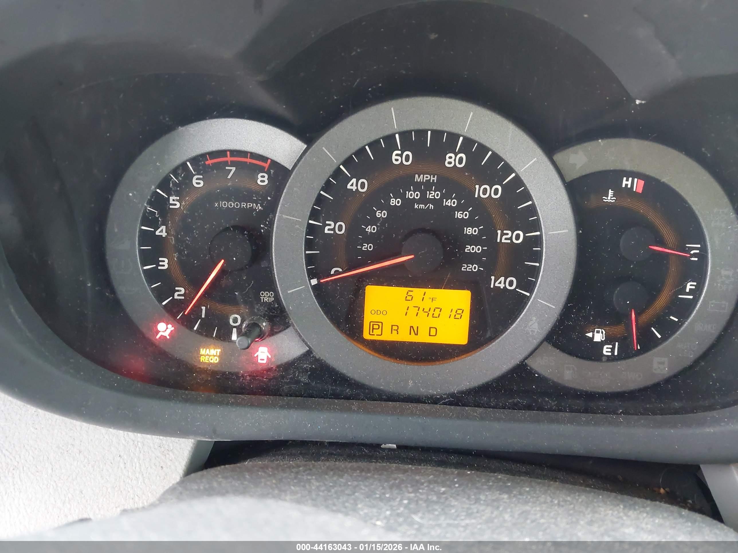 TOYOTA RAV4 image 7