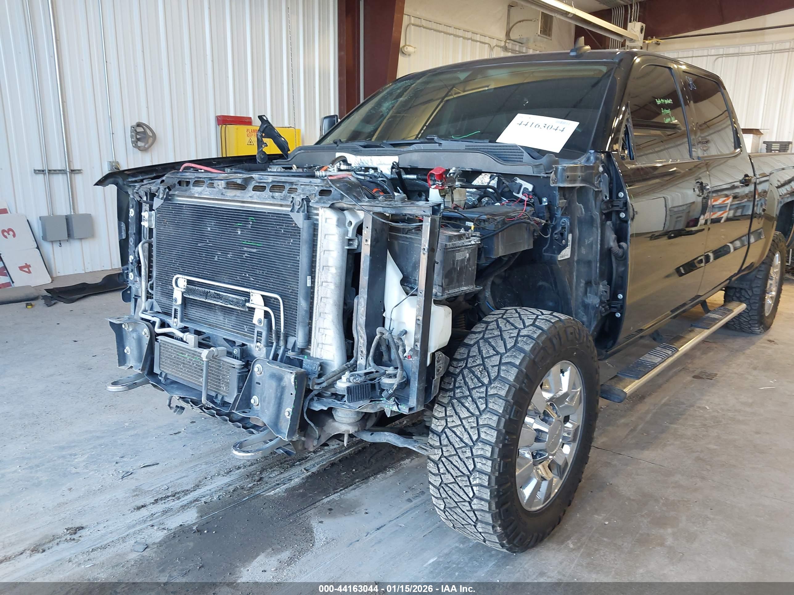 CHEVROLET SILVERADO image 6