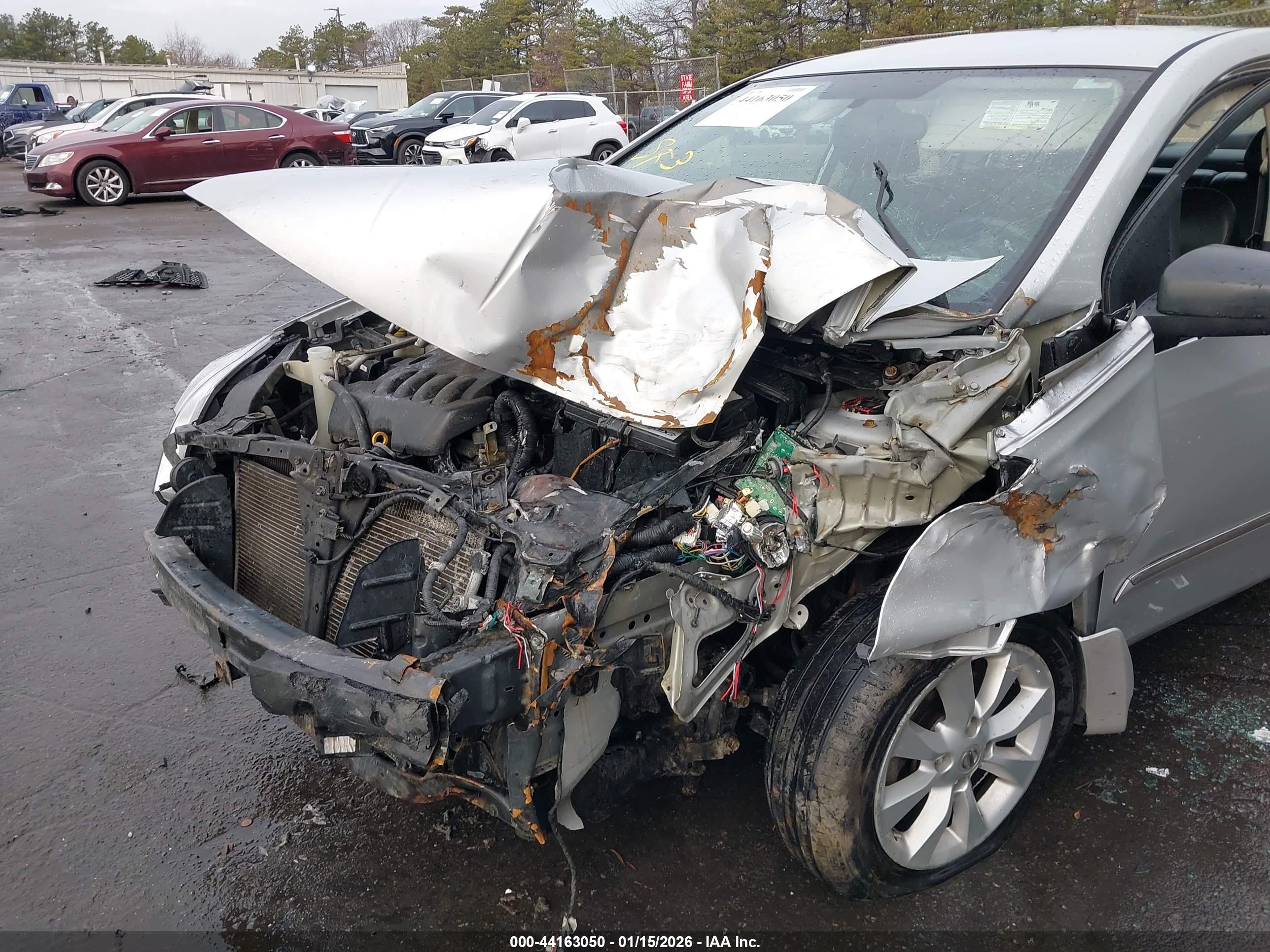 NISSAN SENTRA image 6