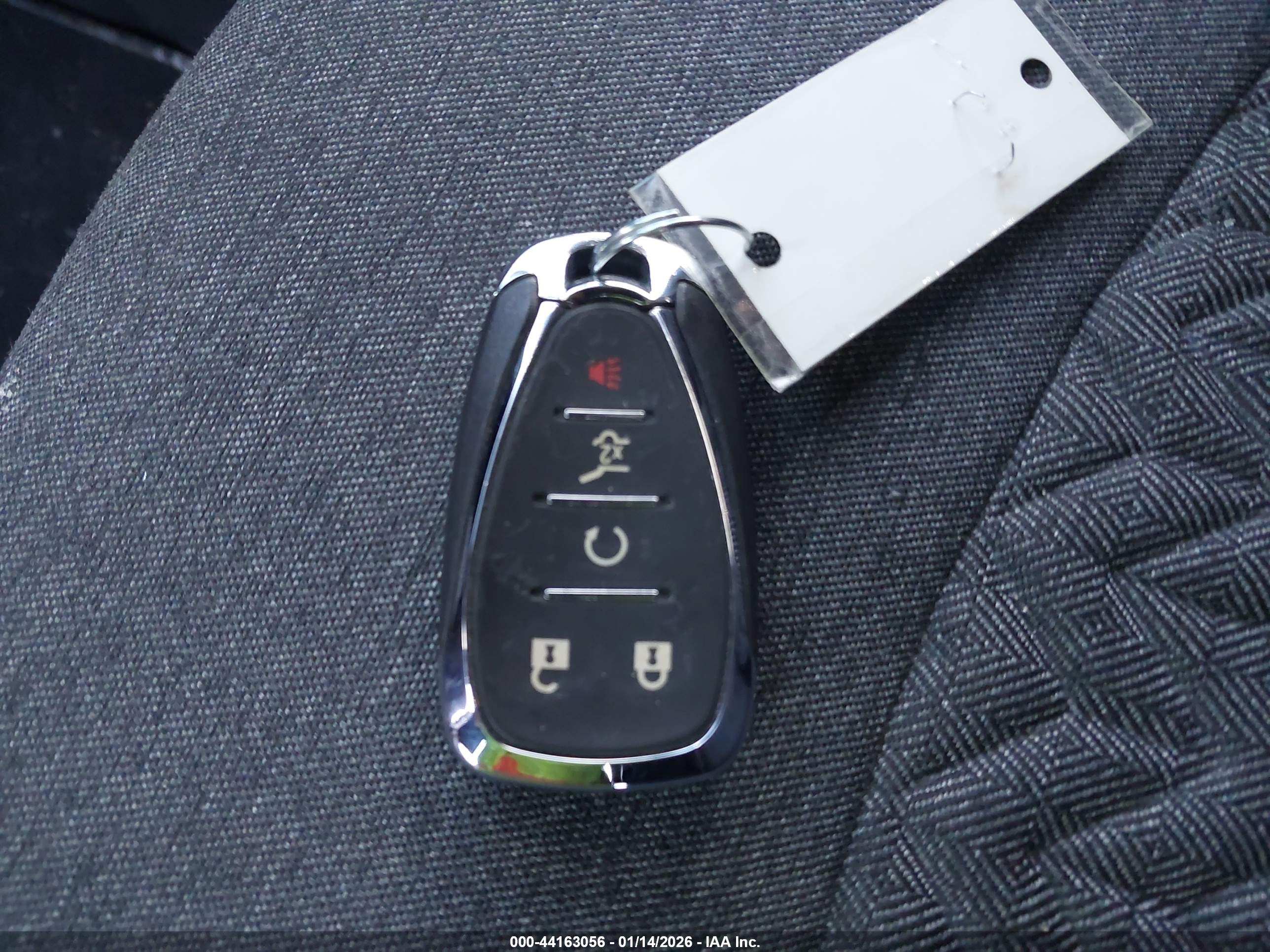 CHEVROLET EQUINOX image 11