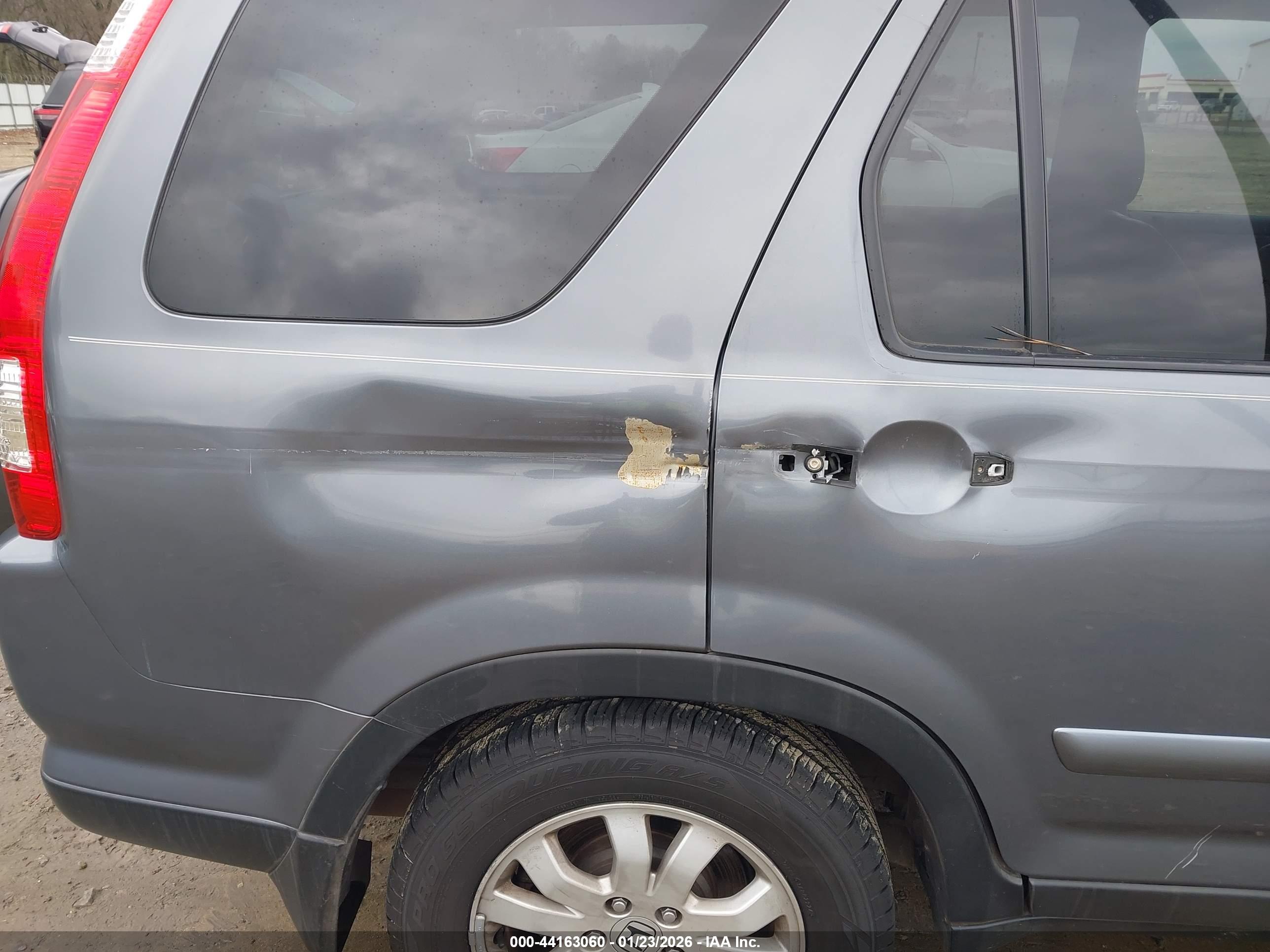 HONDA CR-V image 6