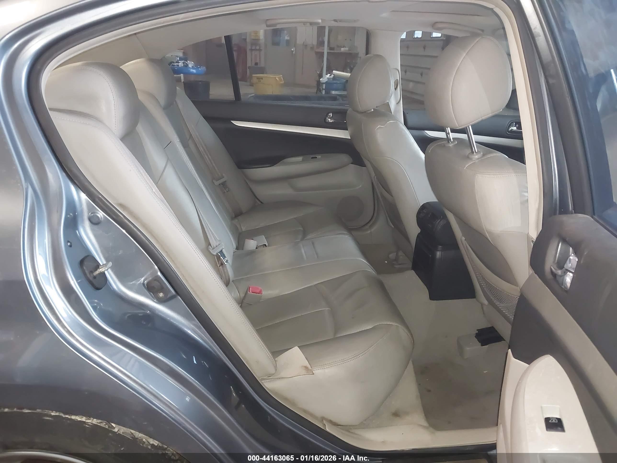 INFINITI G35X image 8