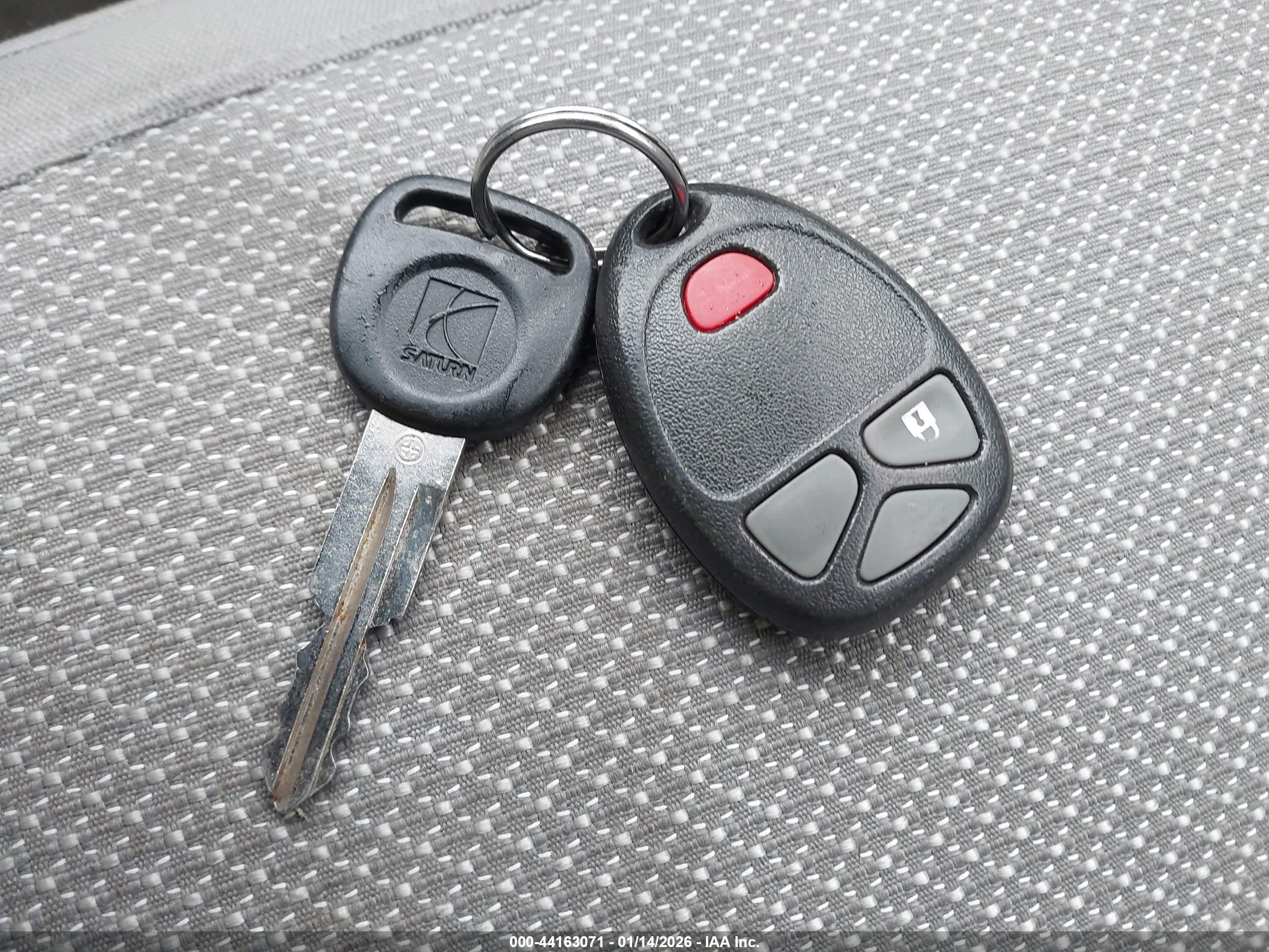 SATURN VUE image 11