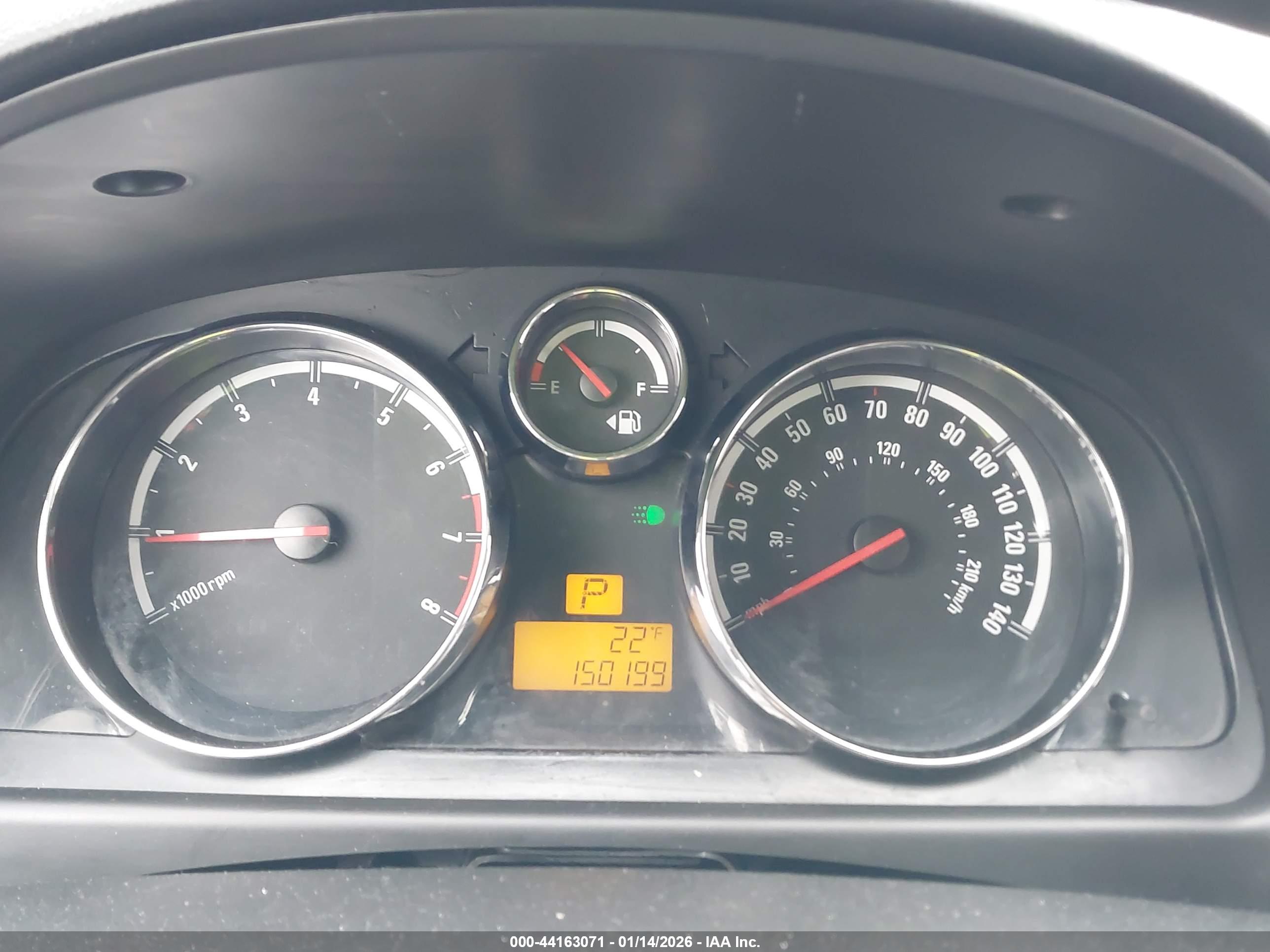 SATURN VUE image 7